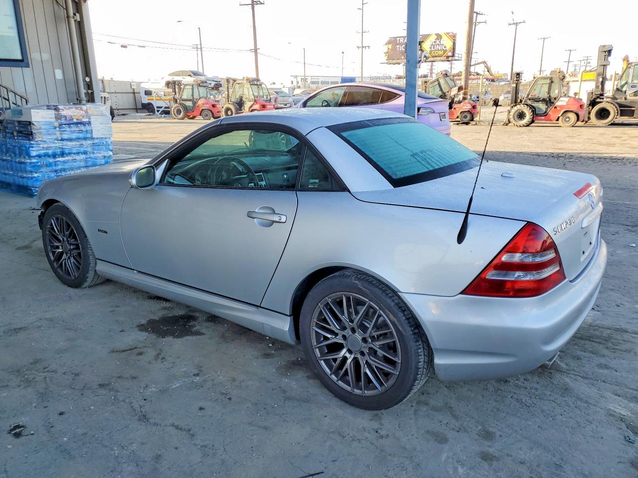 2001 Mercedes-benz Slk 230 Kompressor Silver vin: WDBKK49F21F172755