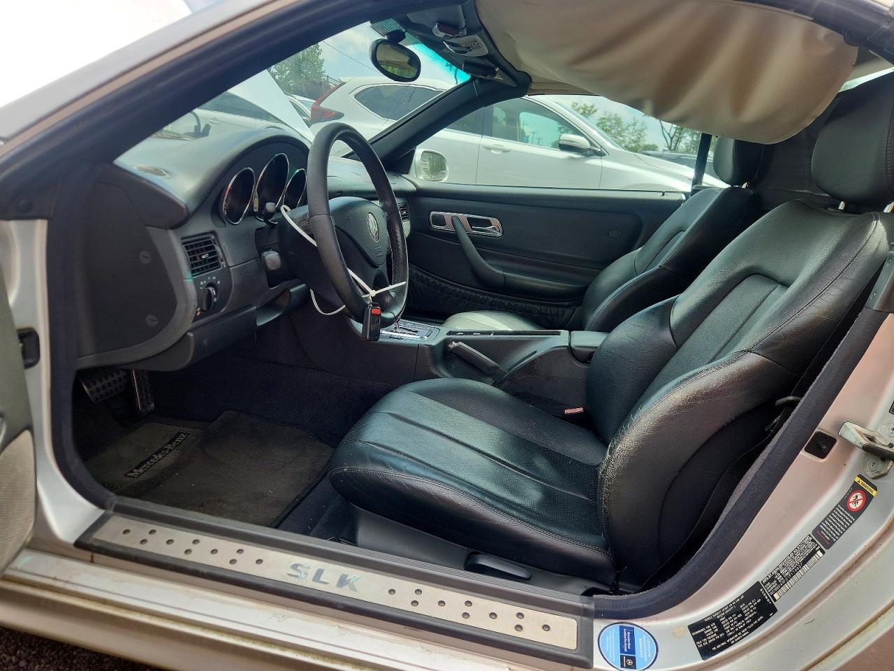 2001 Mercedes-benz Slk 230 Kompressor Silver vin: WDBKK49F21F176627