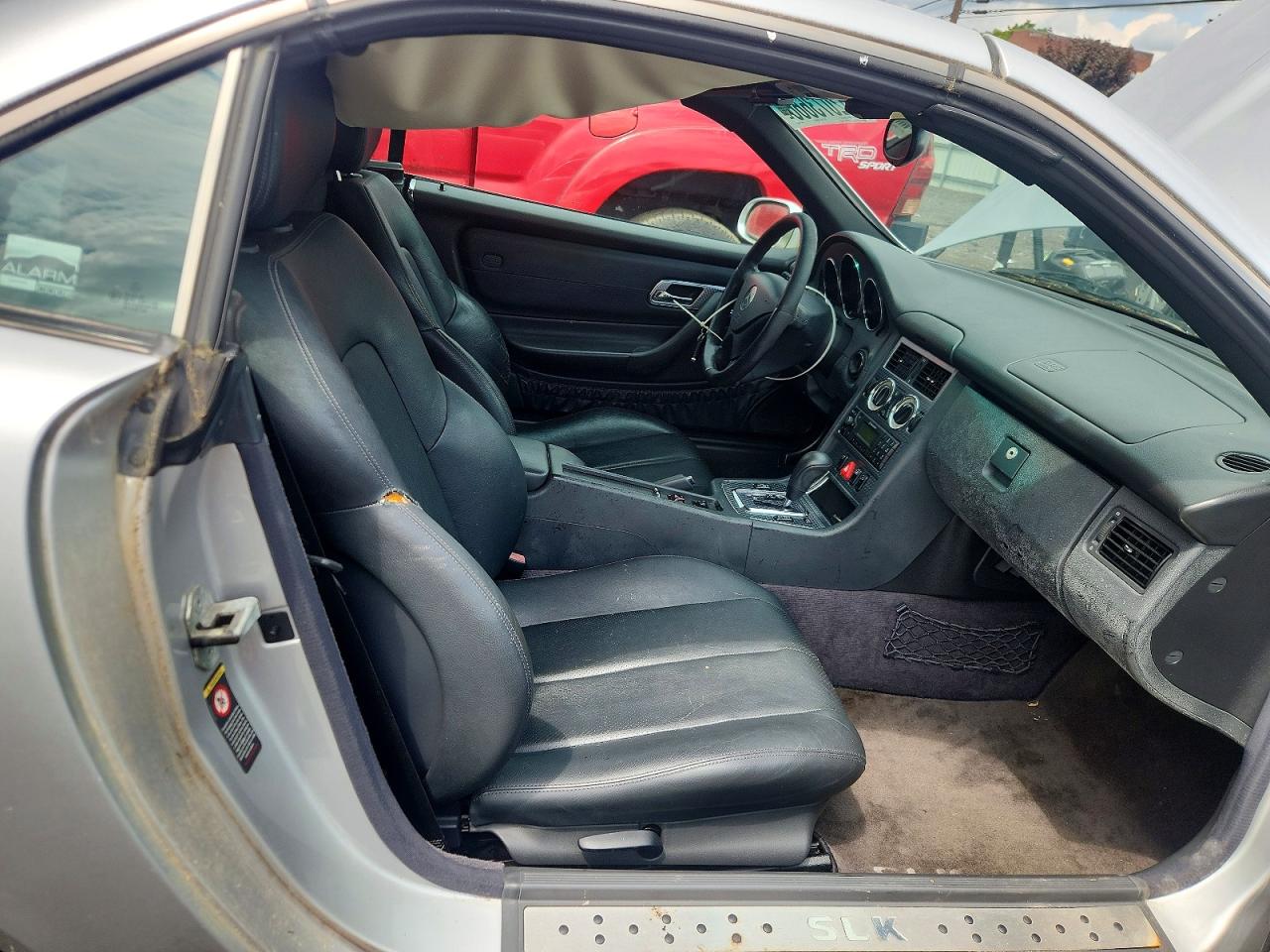 2001 Mercedes-benz Slk 230 Kompressor Silver vin: WDBKK49F21F176627