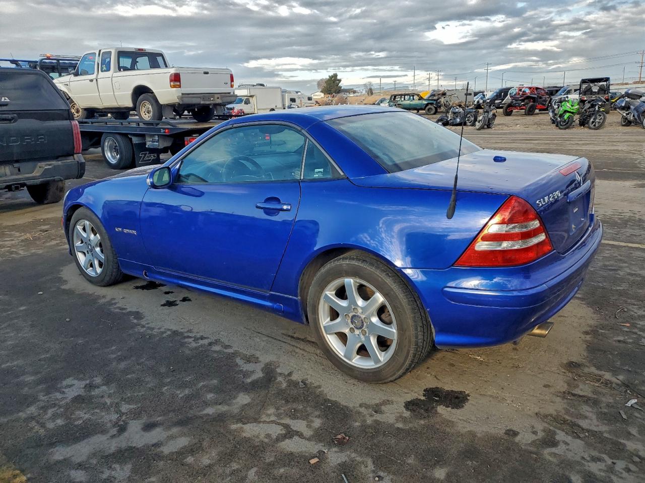 2001 Mercedes-benz Slk 230 Kompressor Blue vin: WDBKK49F21F206581