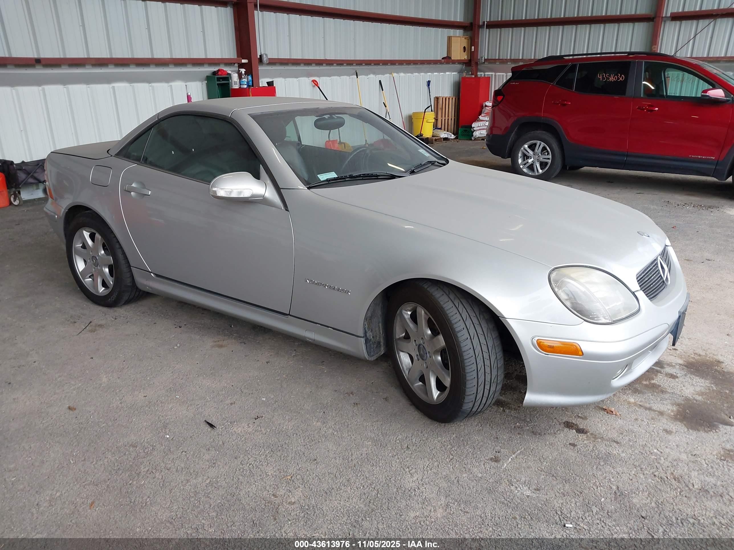 2001 Mercedes-benz Slk 230 Kompressor Silver vin: WDBKK49F21F214504