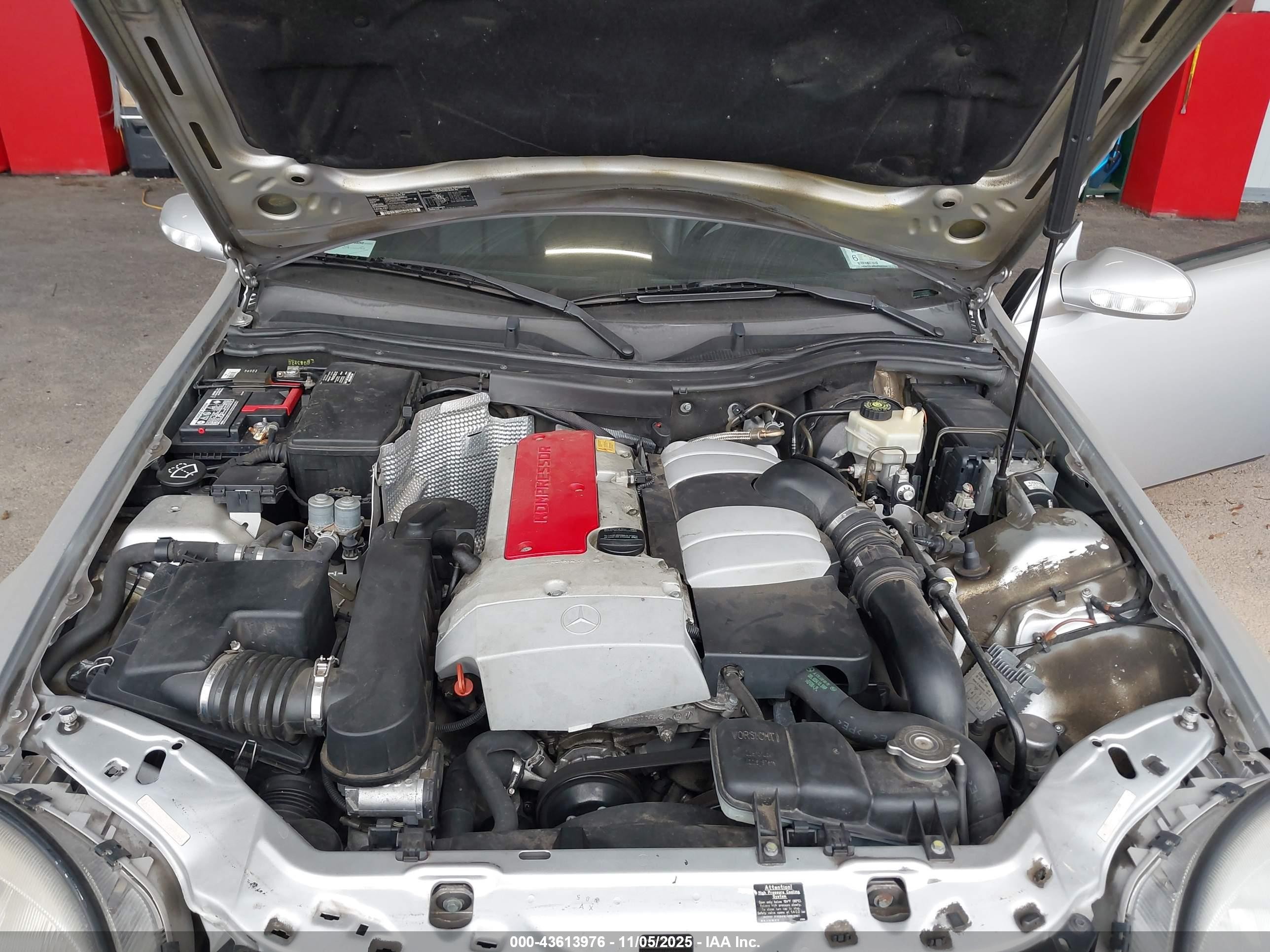 2001 Mercedes-benz Slk 230 Kompressor Silver vin: WDBKK49F21F214504