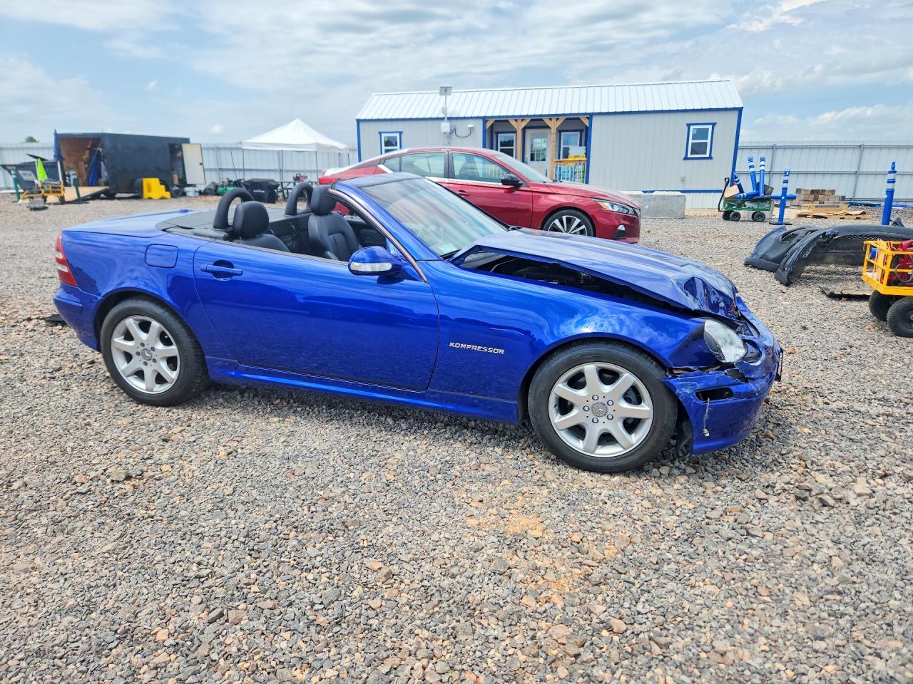 2003 Mercedes-benz Slk 230 Kompressor Blue vin: WDBKK49F23F273183