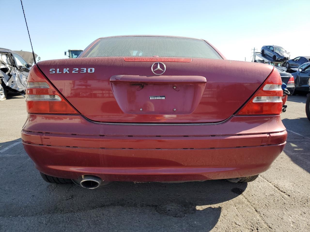 2001 Mercedes-benz Slk 230 Kompressor Burgundy vin: WDBKK49F31F177978