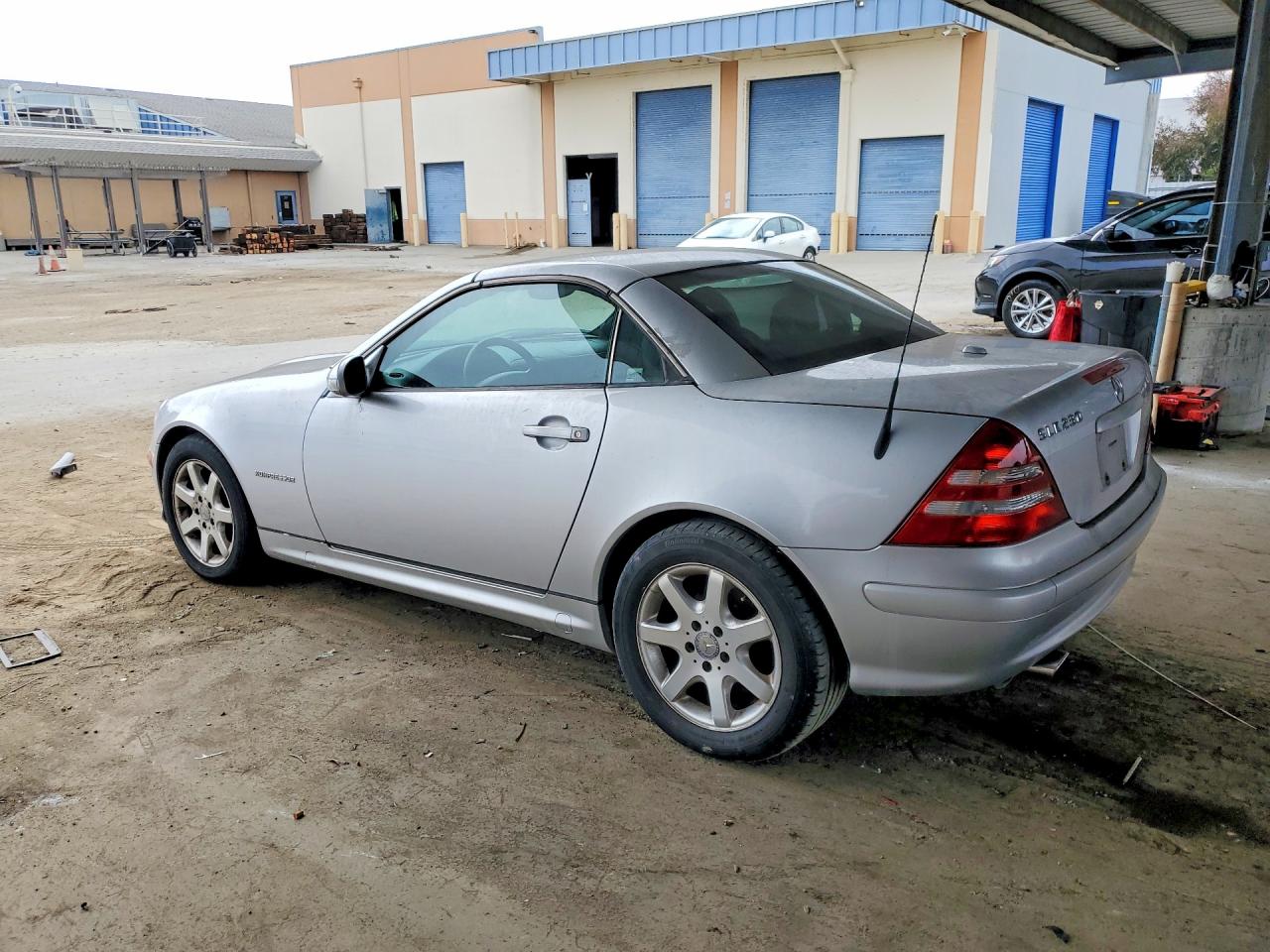 2001 Mercedes-benz Slk 230 Kompressor Silver vin: WDBKK49F31F186177