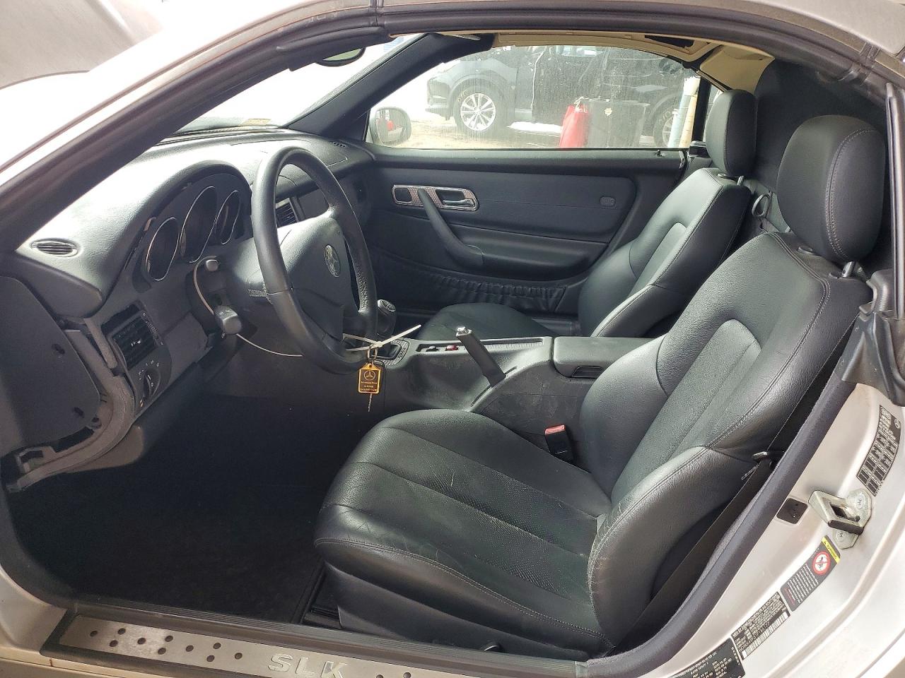 2001 Mercedes-benz Slk 230 Kompressor Silver vin: WDBKK49F31F186177