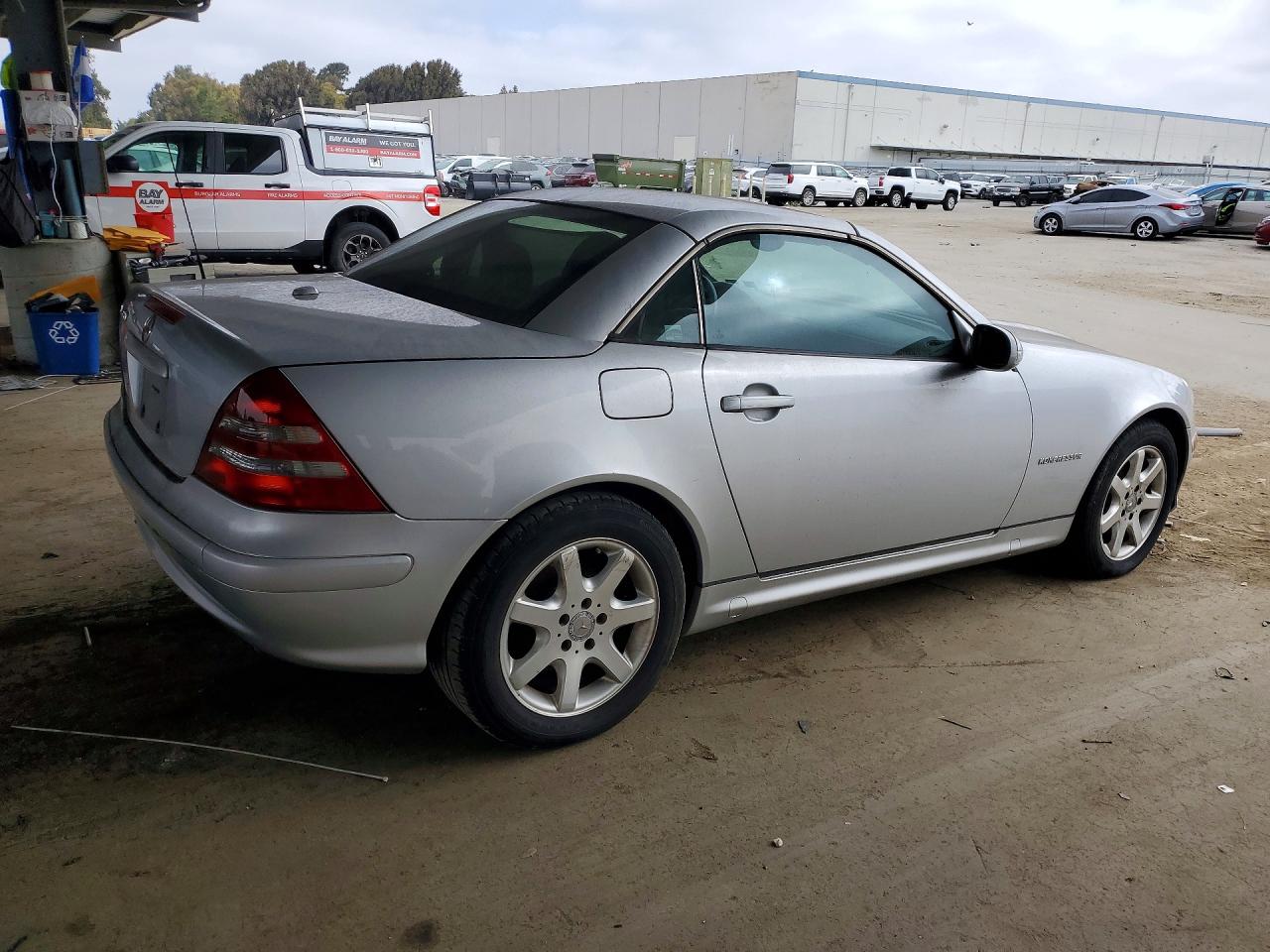 2001 Mercedes-benz Slk 230 Kompressor Silver vin: WDBKK49F31F186177