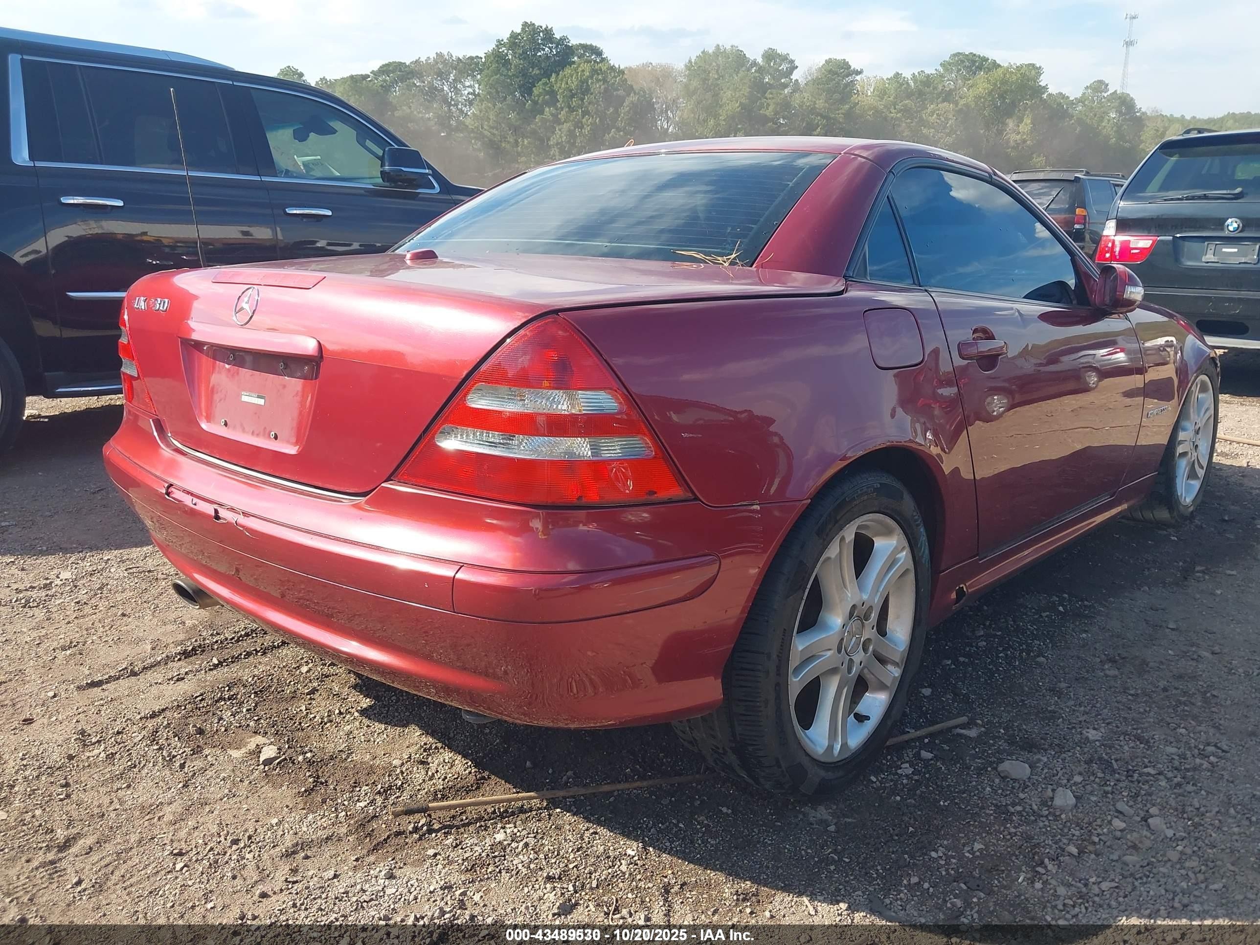 2001 Mercedes-benz Slk 230 Kompressor Burgundy vin: WDBKK49F31F203625