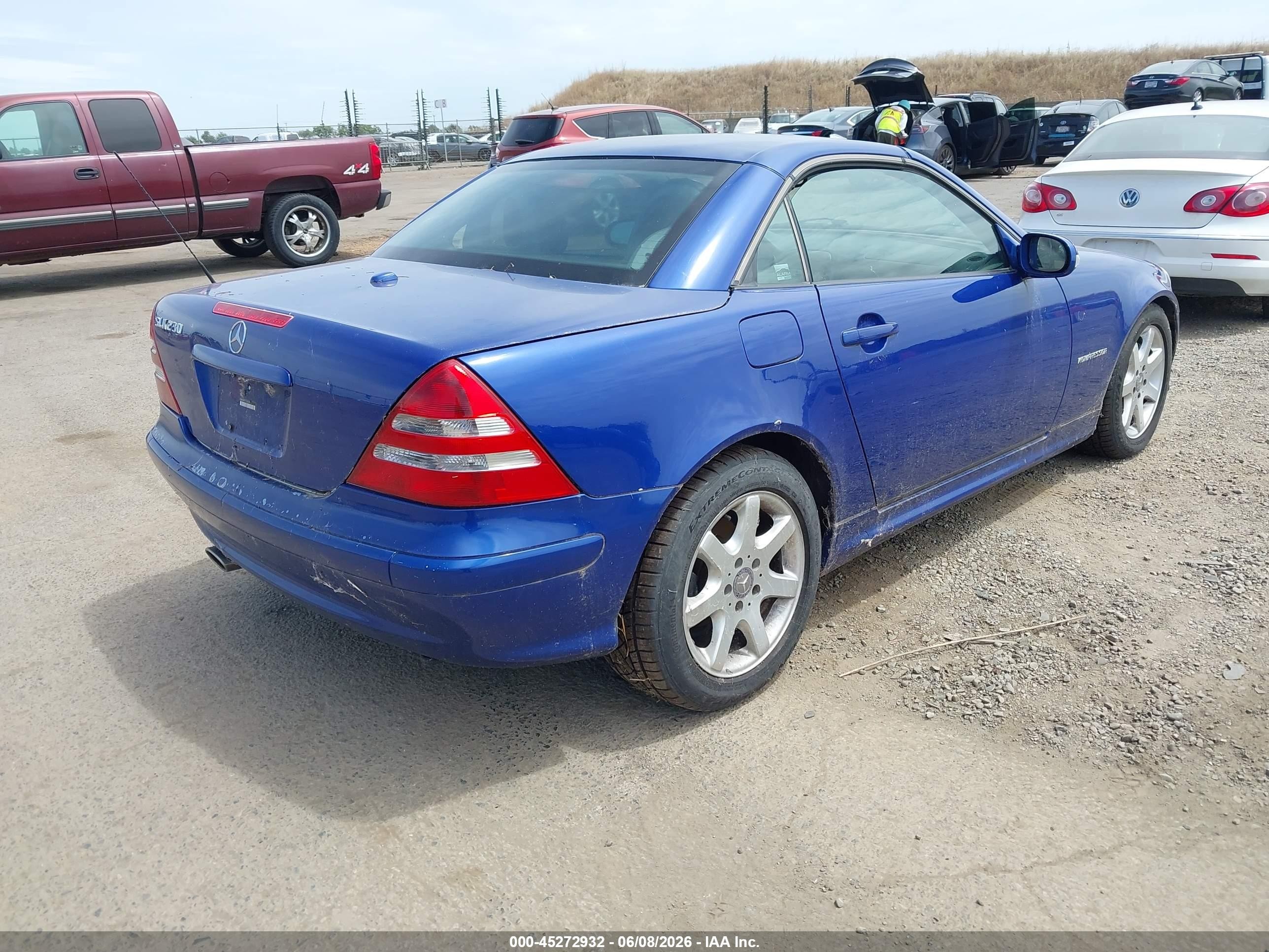 2001 Mercedes-benz Slk 230 Kompressor Blue vin: WDBKK49F31F225107
