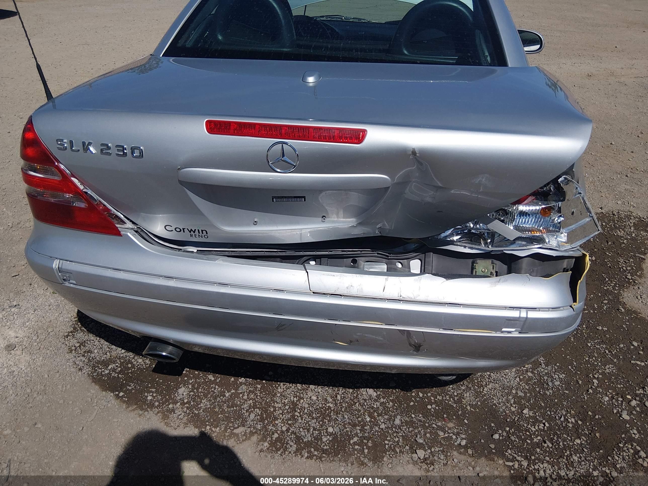 2002 Mercedes-benz Slk 230 Kompressor Silver vin: WDBKK49F32F260649