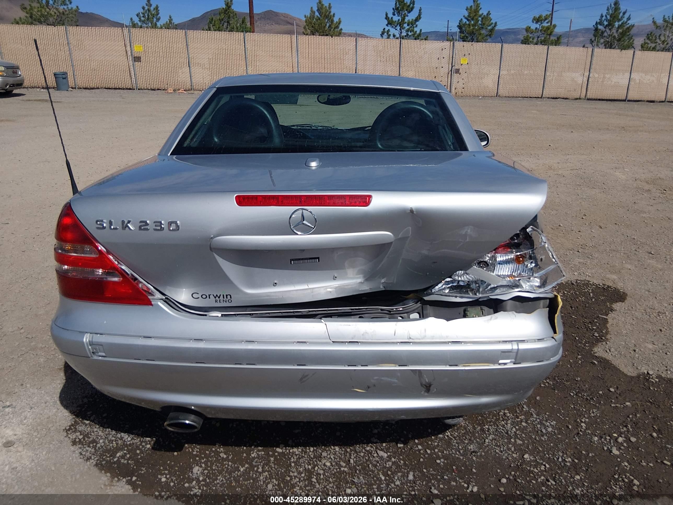 2002 Mercedes-benz Slk 230 Kompressor Silver vin: WDBKK49F32F260649