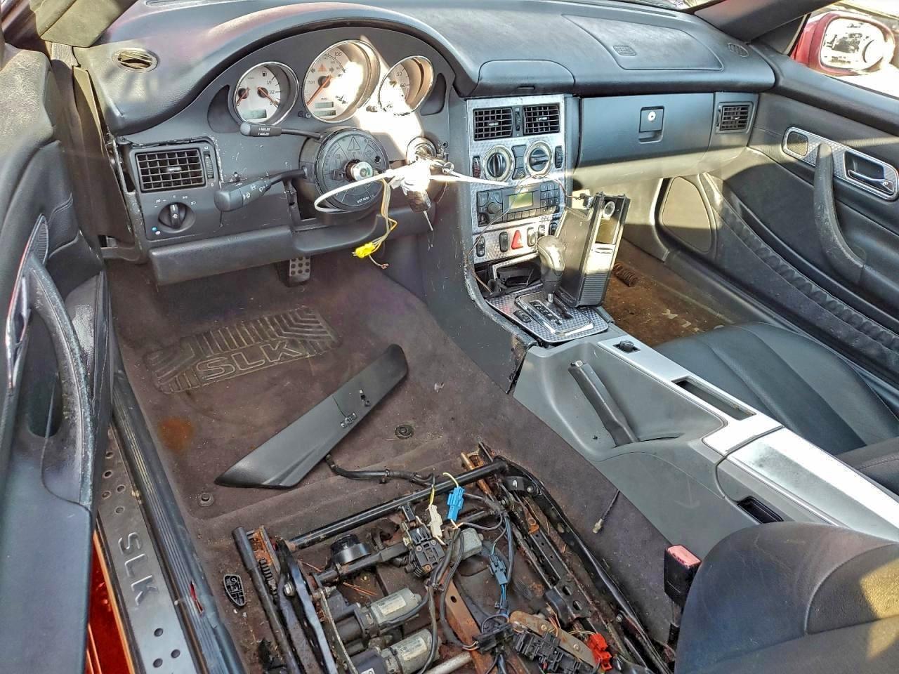 2004 Mercedes-benz Slk Красный vin: WDBKK49F34F302434
