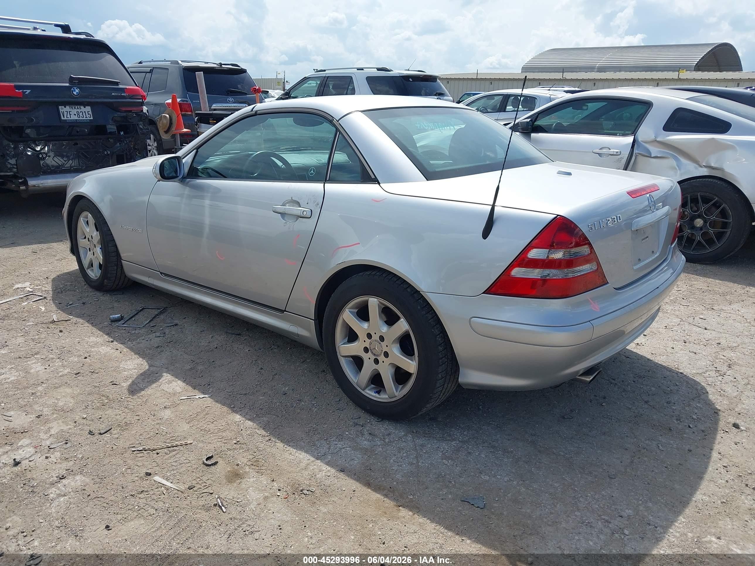 2002 Mercedes-benz Slk 230 Kompressor Silver vin: WDBKK49F42F258943