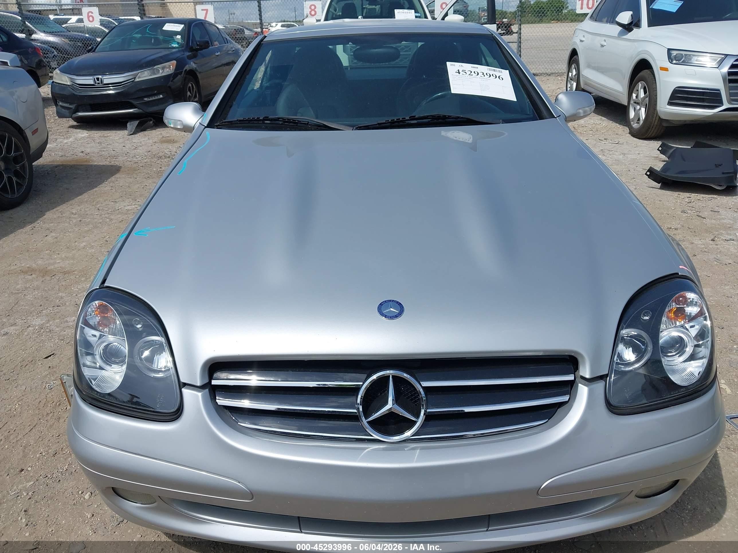 2002 Mercedes-benz Slk 230 Kompressor Silver vin: WDBKK49F42F258943