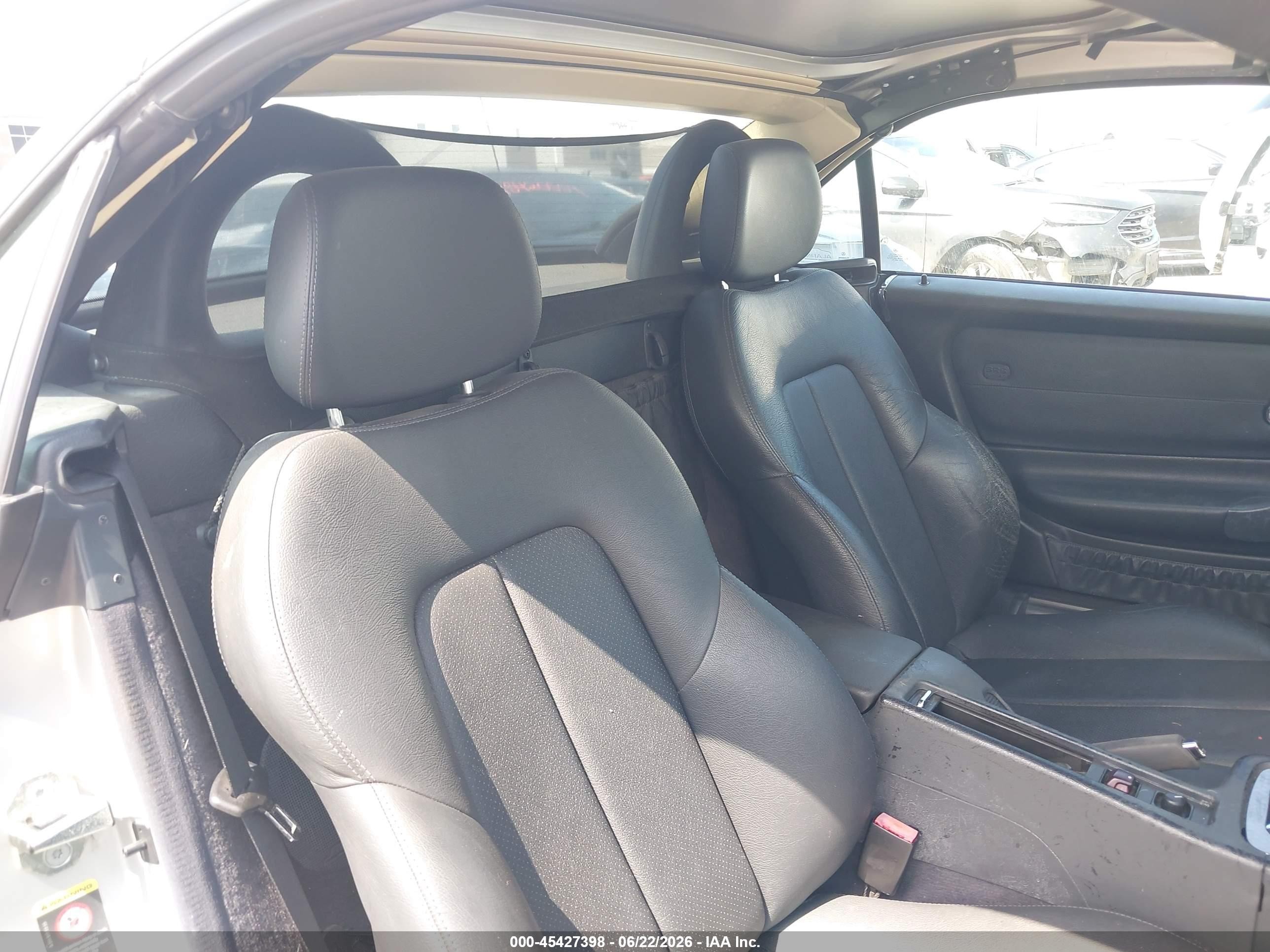 2002 Mercedes-benz Slk 230 Kompressor Silver vin: WDBKK49F52F247627