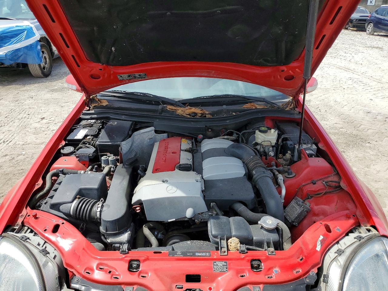 2004 Mercedes-benz Slk 230 Kompressor Red vin: WDBKK49F54F305447