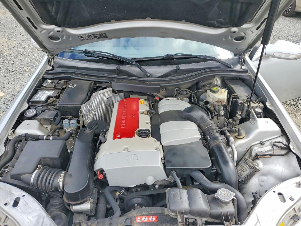 2004 Mercedes-benz Slk 230 Kompressor Silver vin: WDBKK49F54F306632
