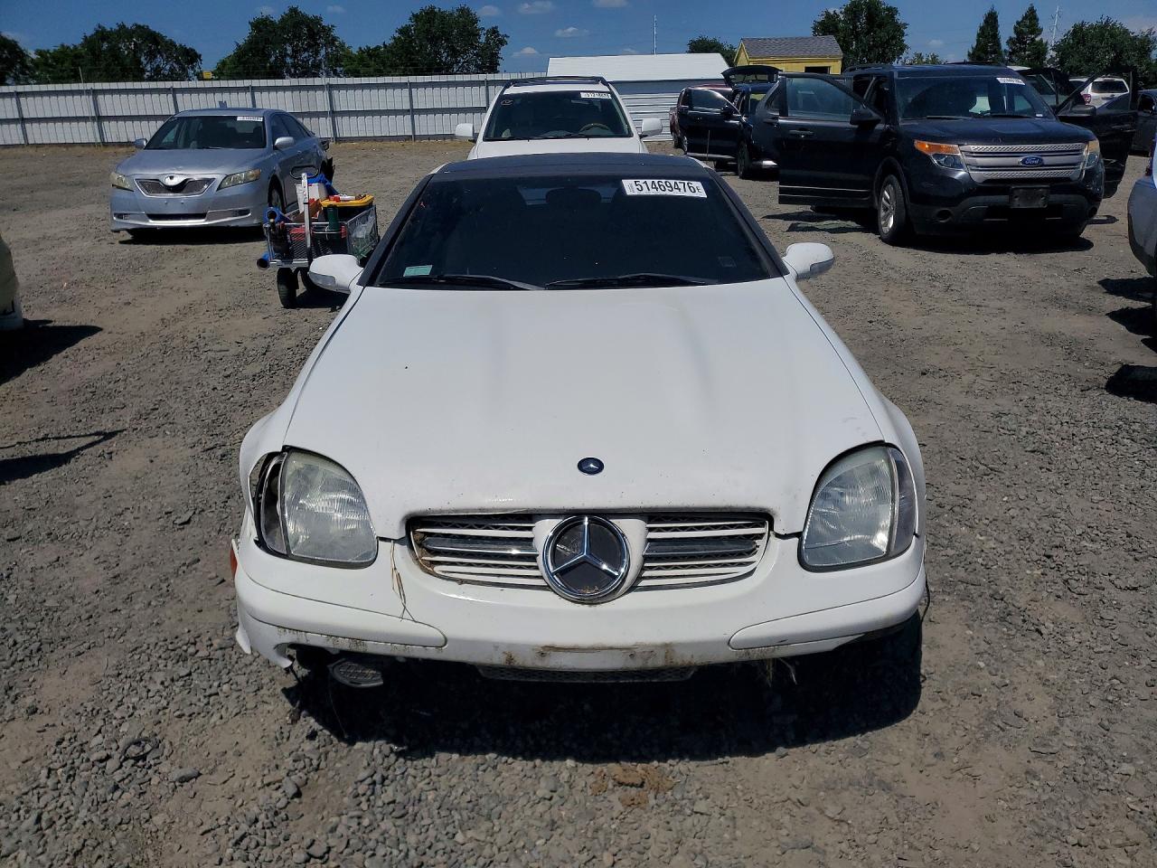 2001 Mercedes-benz Slk 230 Kompressor White vin: WDBKK49F61F189493