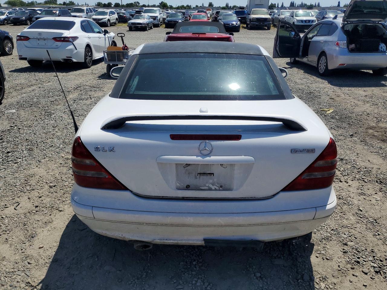 2001 Mercedes-benz Slk 230 Kompressor White vin: WDBKK49F61F189493