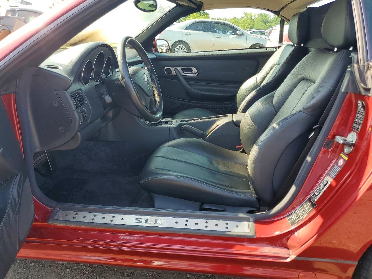 2001 Mercedes-benz Slk 230 Kompressor Red vin: WDBKK49F61F202310