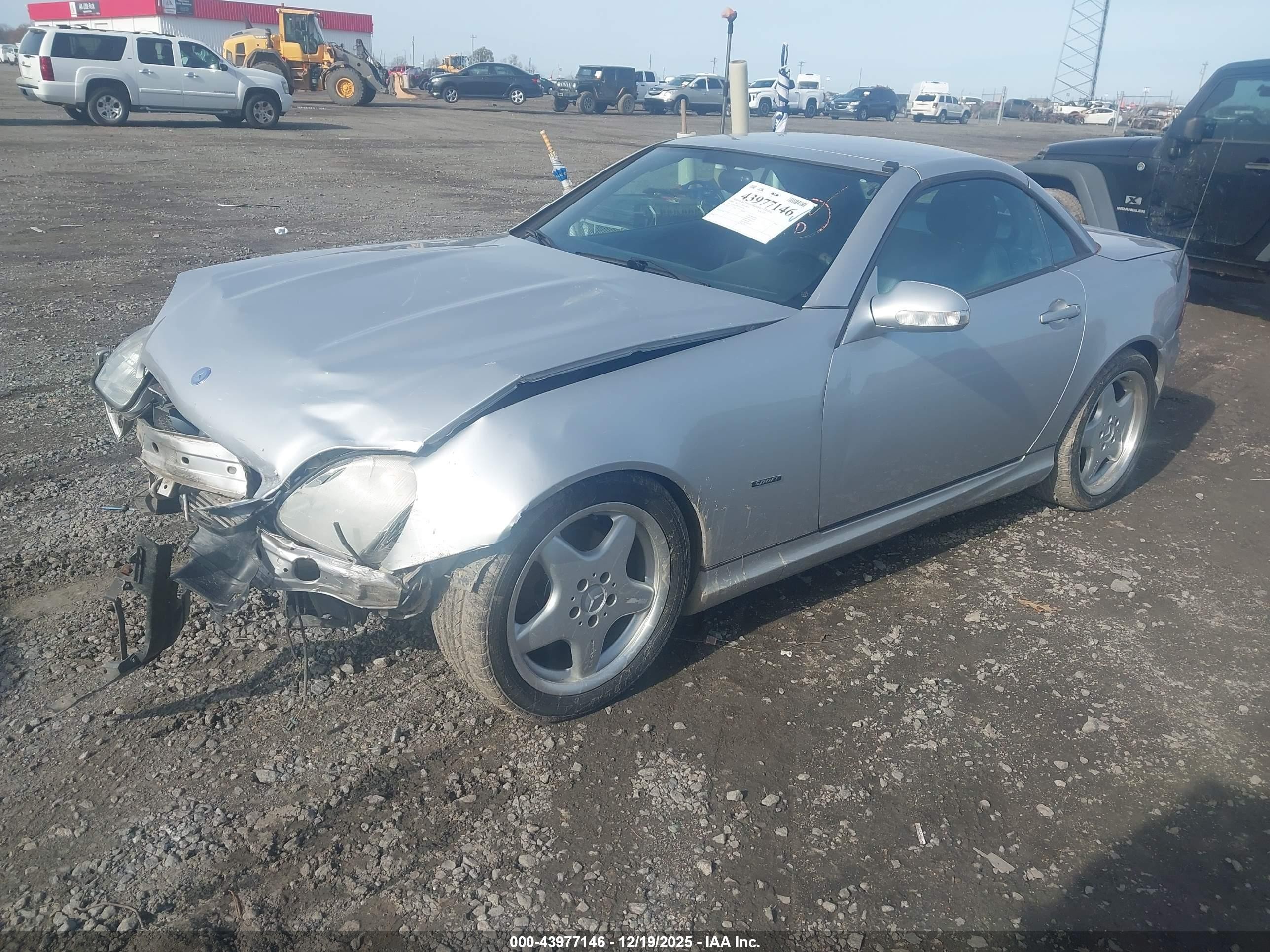 2001 Mercedes-benz Slk 230 Kompressor Серебряный vin: WDBKK49F71F205538