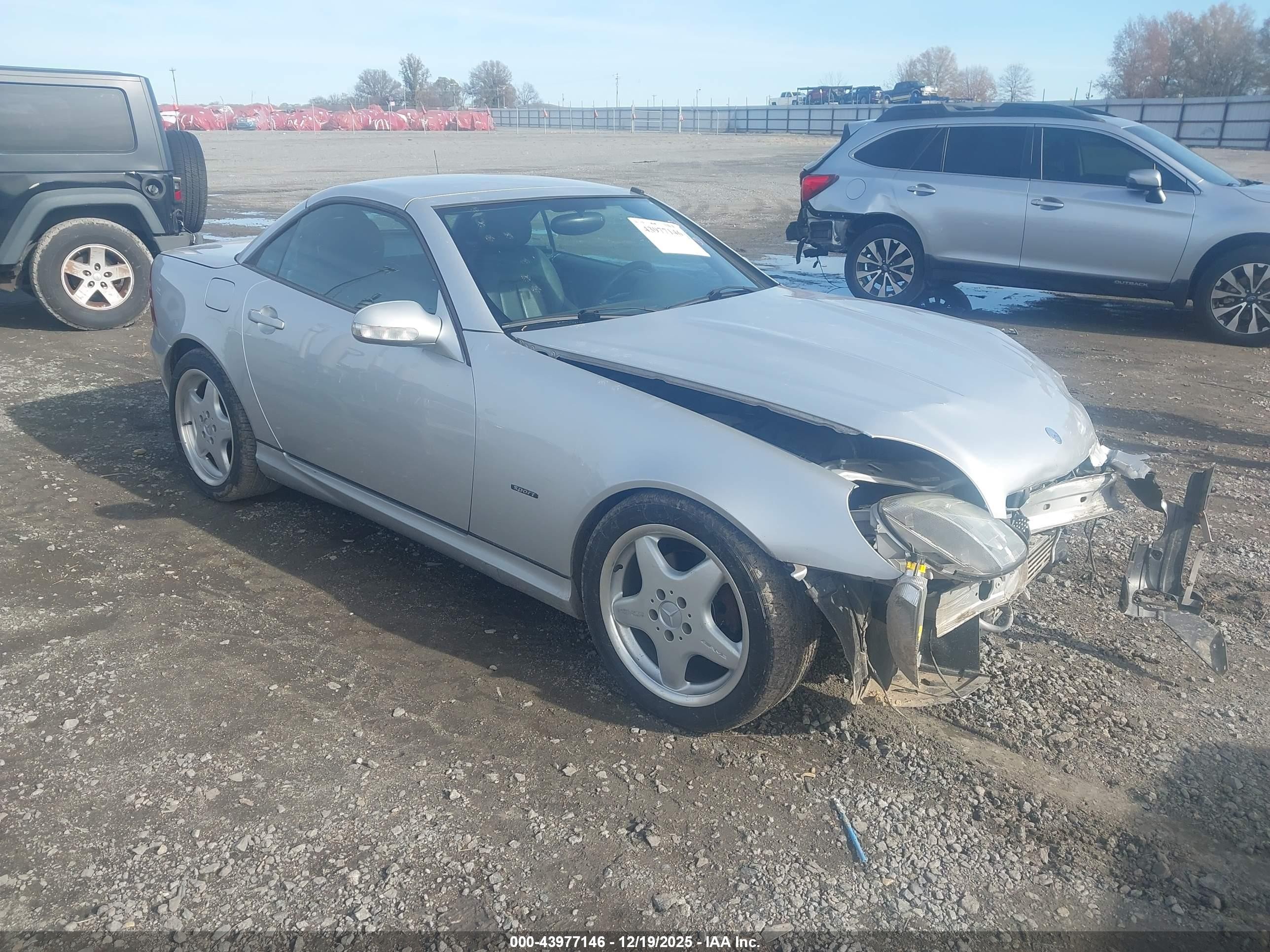 2001 Mercedes-benz Slk 230 Kompressor Silver vin: WDBKK49F71F205538