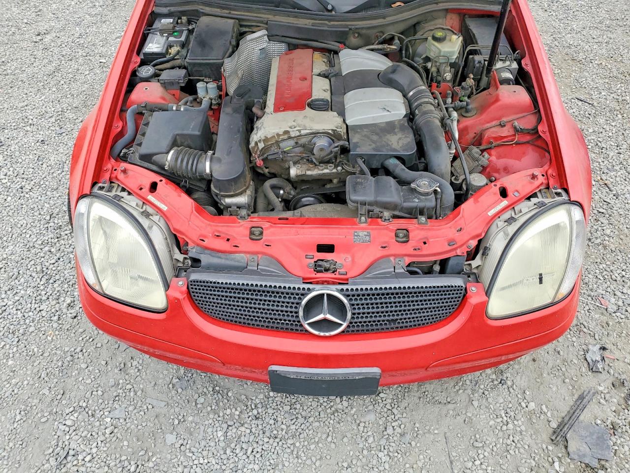 2001 Mercedes Benz Slk 230 Kompressor Red vin: WDBKK49F71F229516