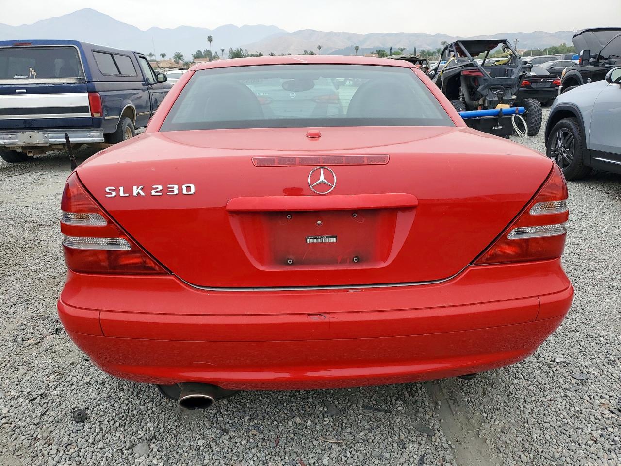 2001 Mercedes Benz Slk 230 Kompressor Red vin: WDBKK49F71F229516