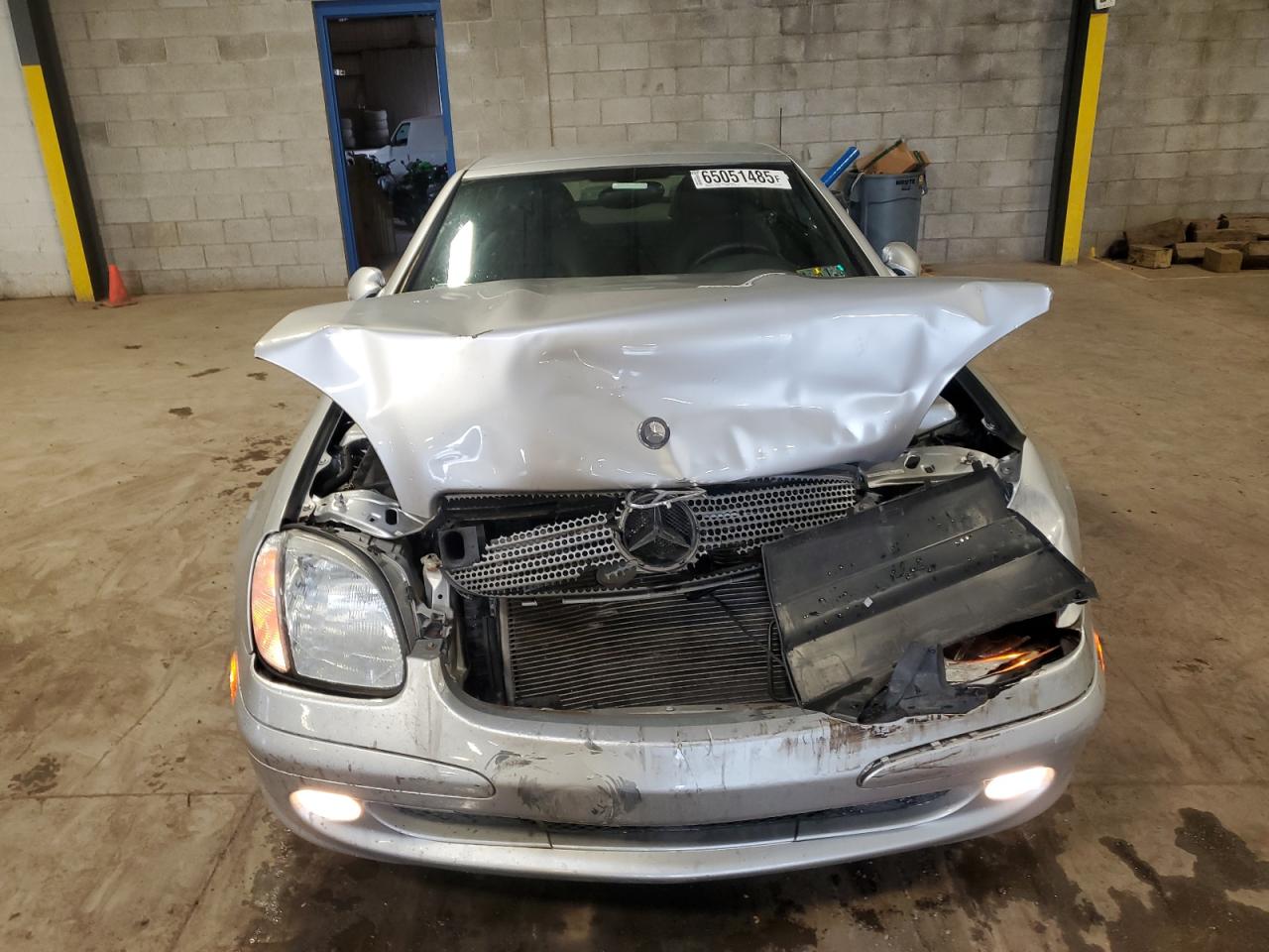 2004 Mercedes-benz Slk 230 Kompressor Silver vin: WDBKK49F74F301027
