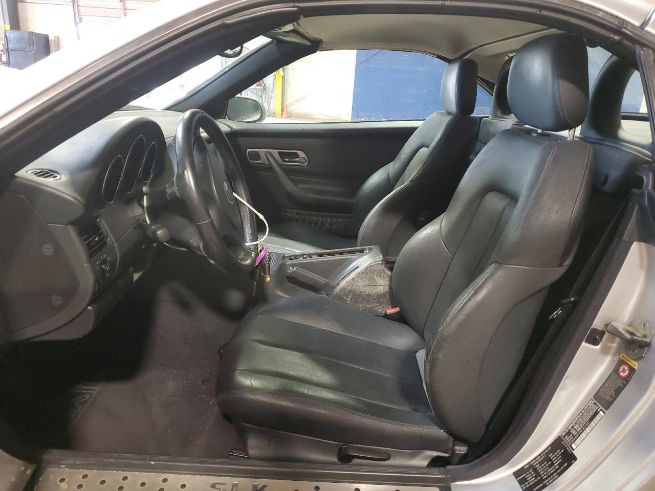 2004 Mercedes-benz Slk 230 Kompressor Silver vin: WDBKK49F74F301027