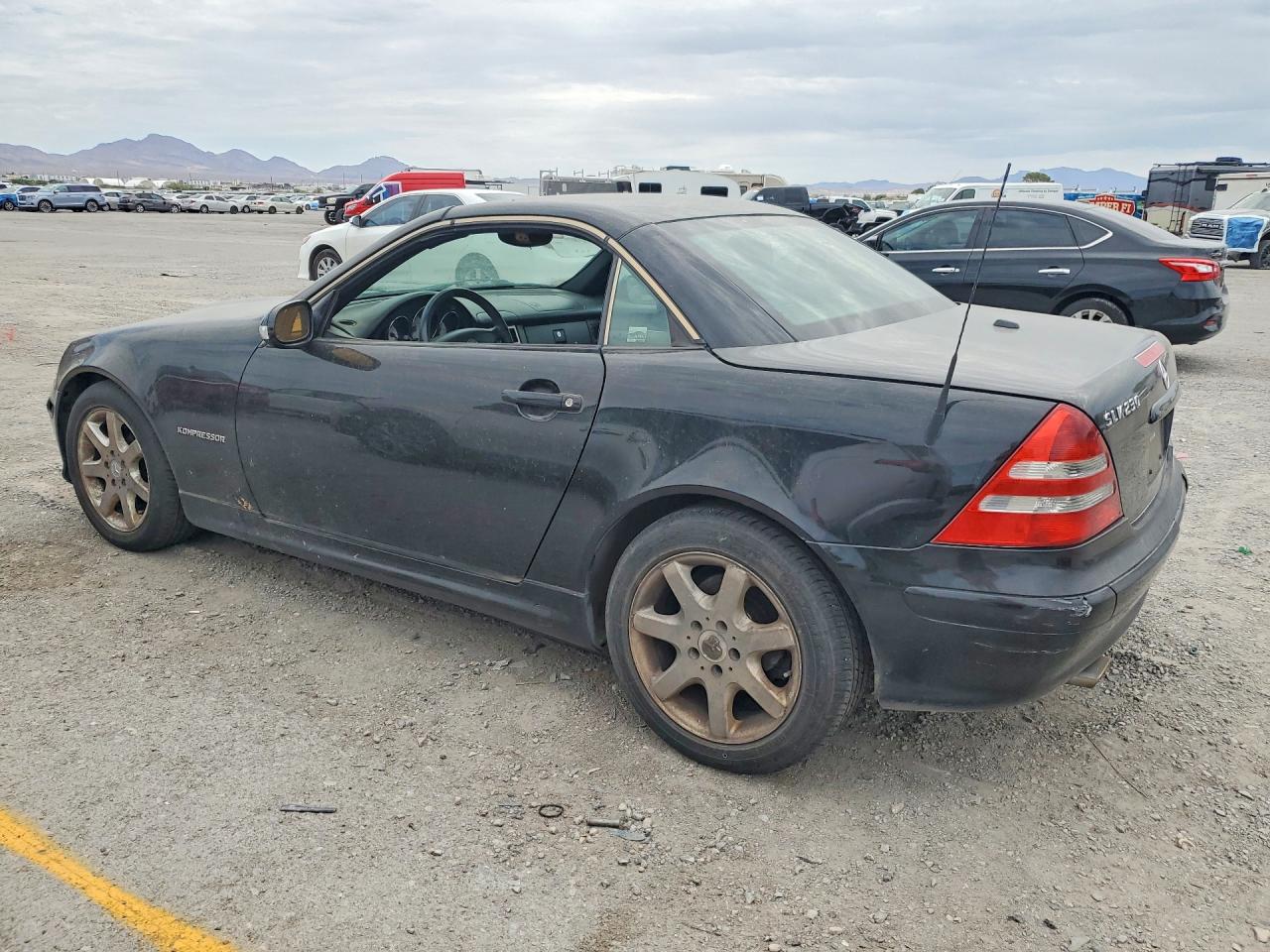 2001 Mercedes-benz Slk 230 Kompressor Black vin: WDBKK49F81F179032