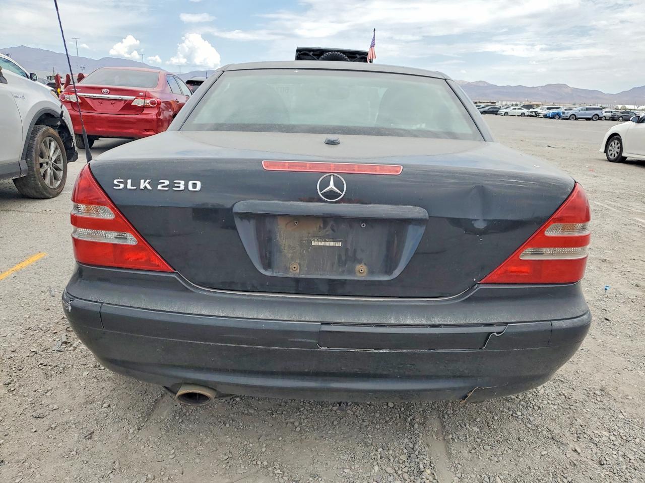 2001 Mercedes-benz Slk 230 Kompressor Black vin: WDBKK49F81F179032