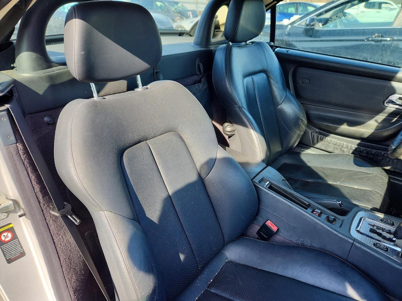2001 Mercedes-benz Slk 230 Kompressor Silver vin: WDBKK49F81F185462