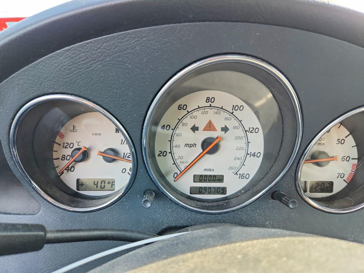 2001 Mercedes-benz Slk 230 Kompressor Silver vin: WDBKK49F81F185462