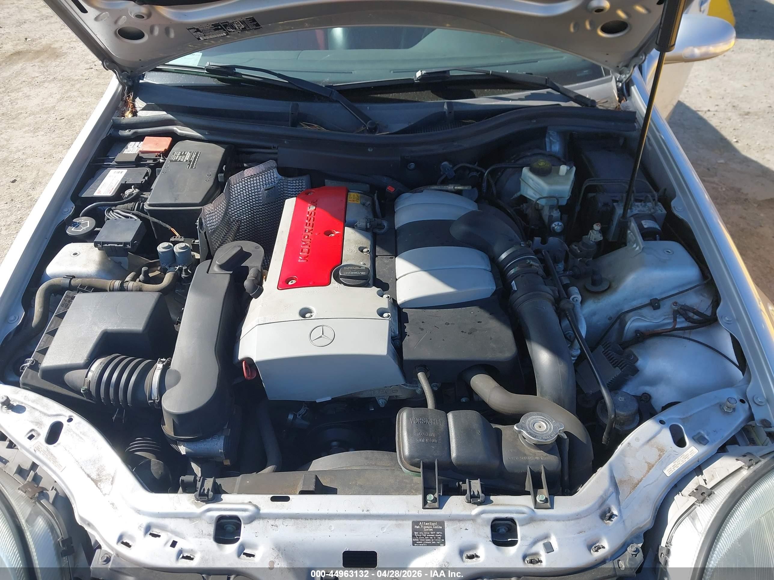 2001 Mercedes-benz Slk 230 Kompressor Silver vin: WDBKK49F81F197529