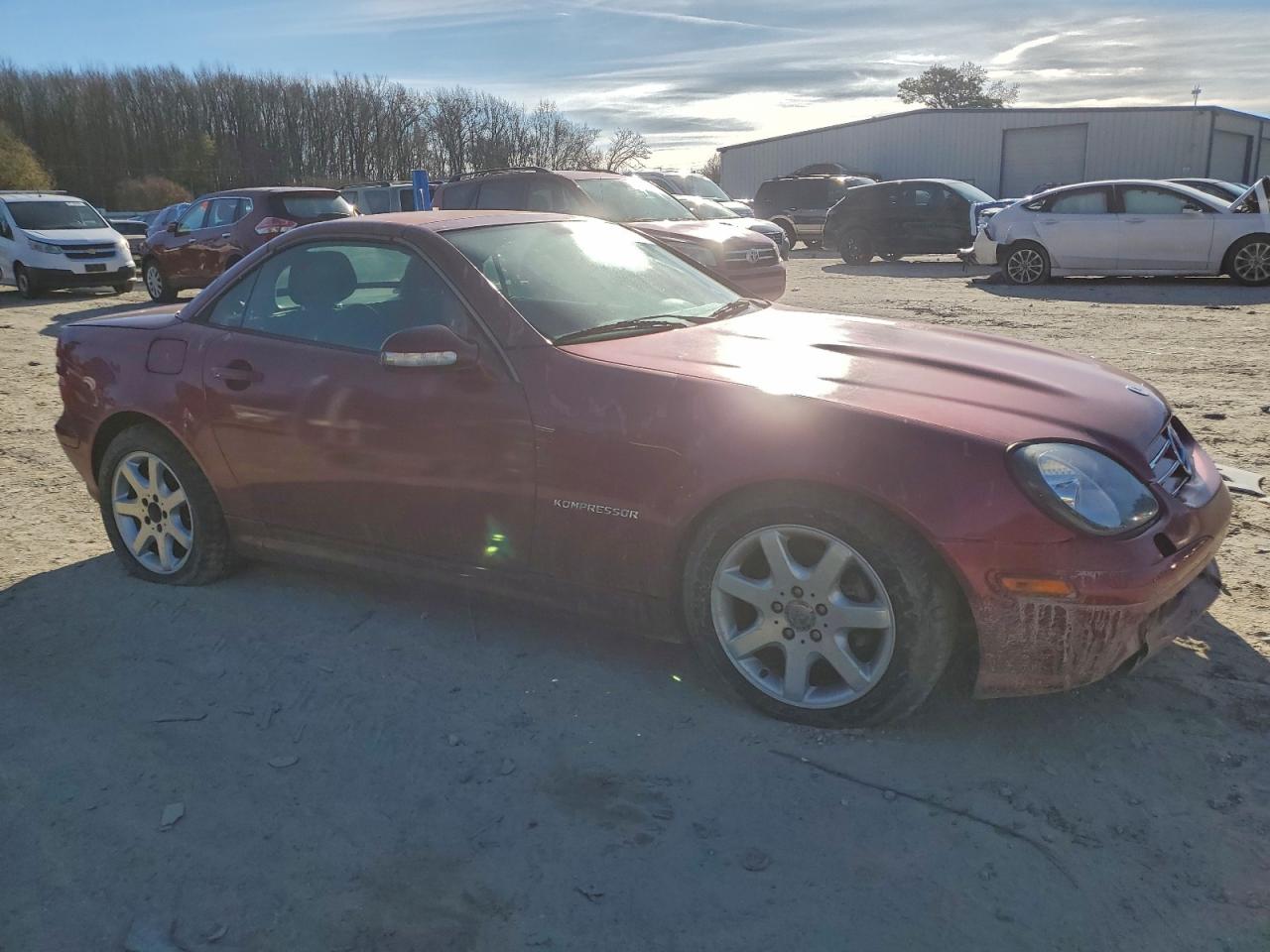 2001 Mercedes-benz Slk Red vin: WDBKK49F81F202762