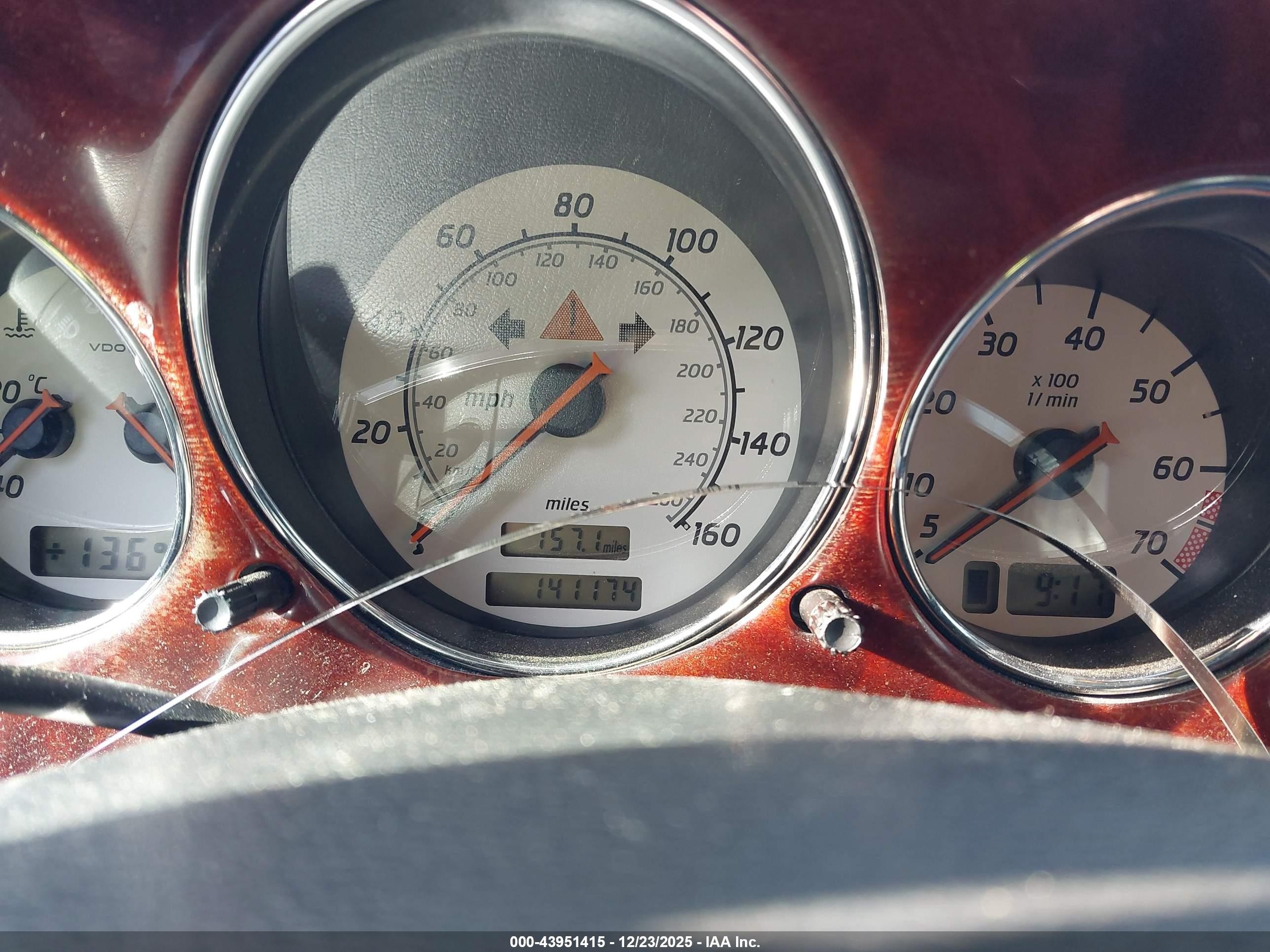2001 Mercedes-benz Slk 230 Kompressor Silver vin: WDBKK49F81F204382