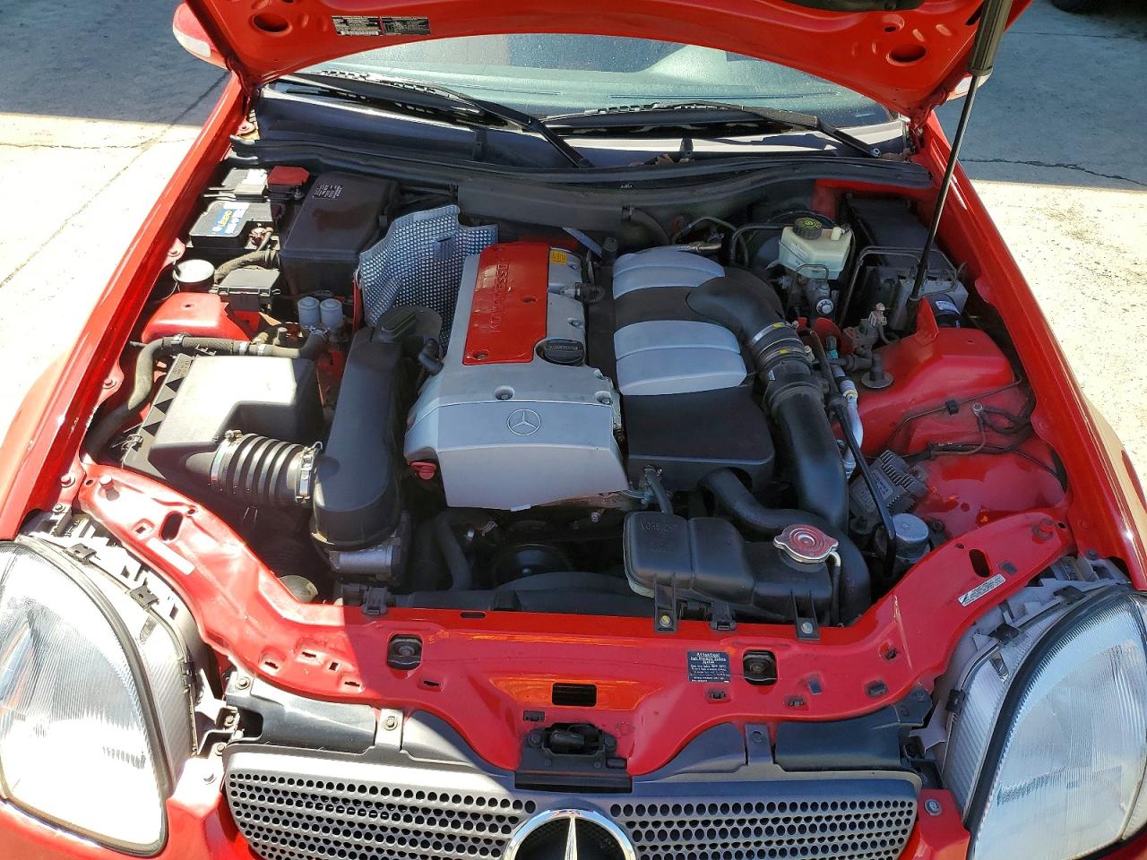2001 Mercedes-benz Slk 230 Kompressor Red vin: WDBKK49F81F225345