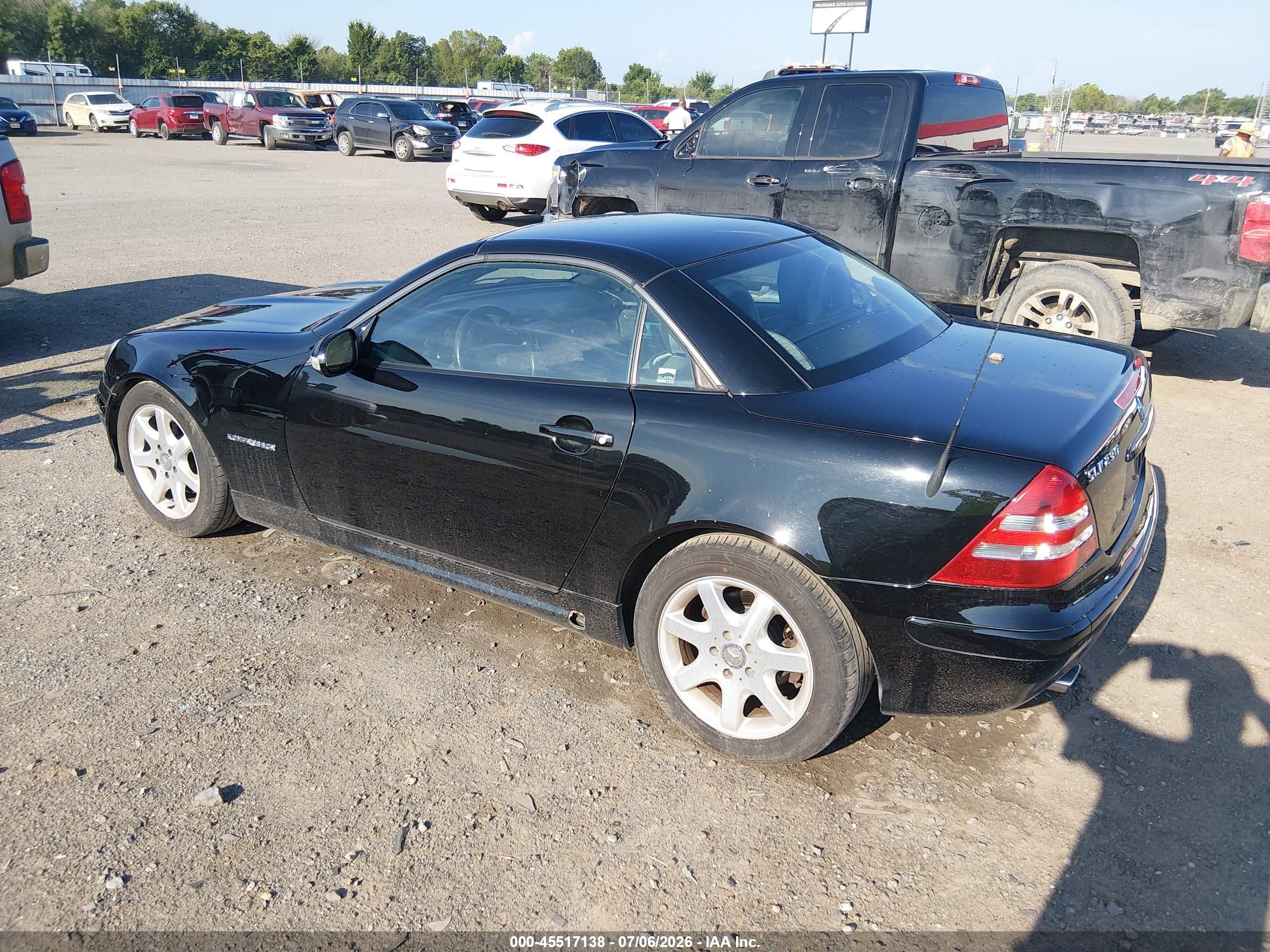2002 Mercedes-benz Slk 230 Kompressor Black vin: WDBKK49F82F237982