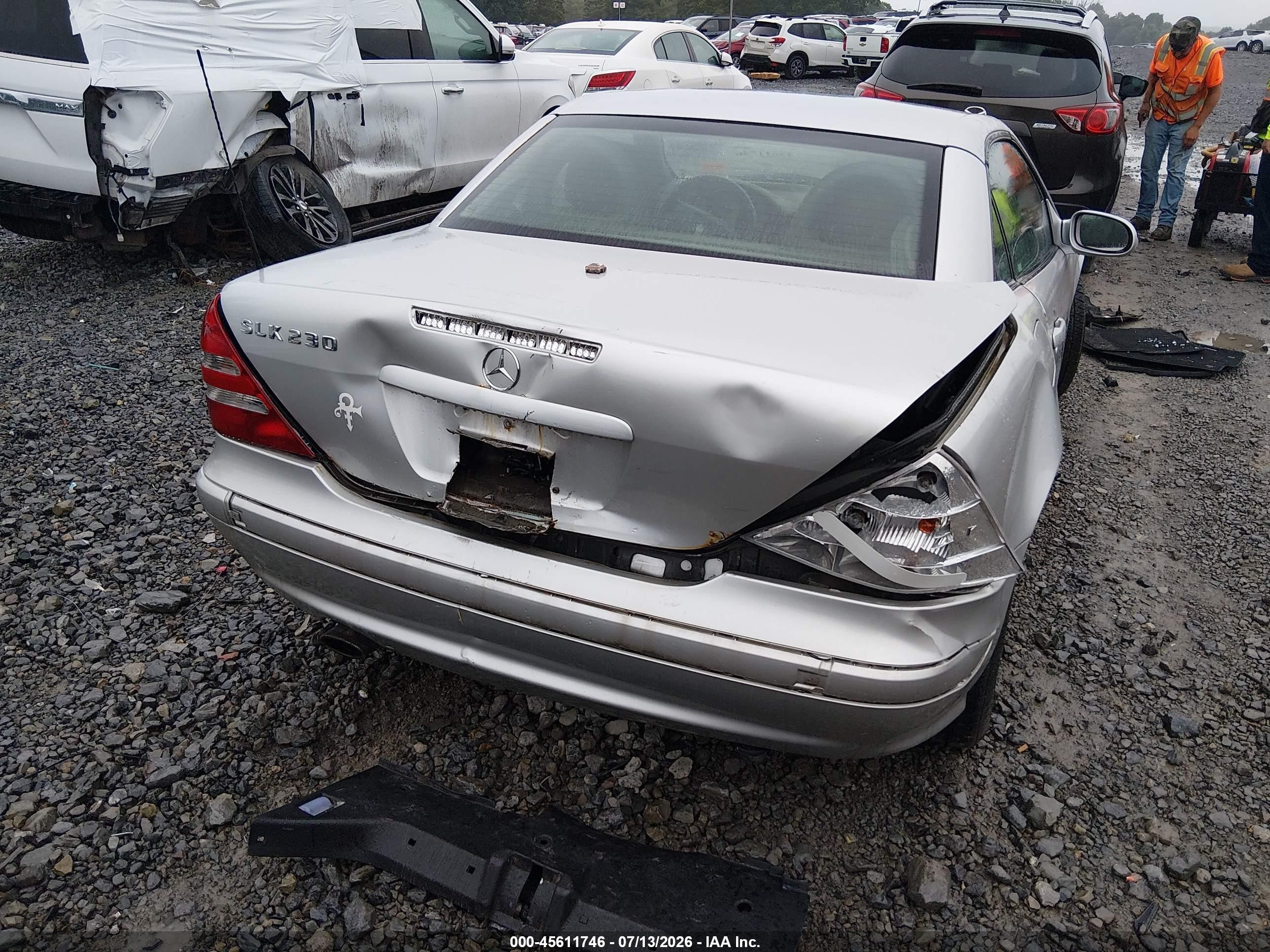 2004 Mercedes-benz Slk 230 Kompressor Silver vin: WDBKK49F84F298140