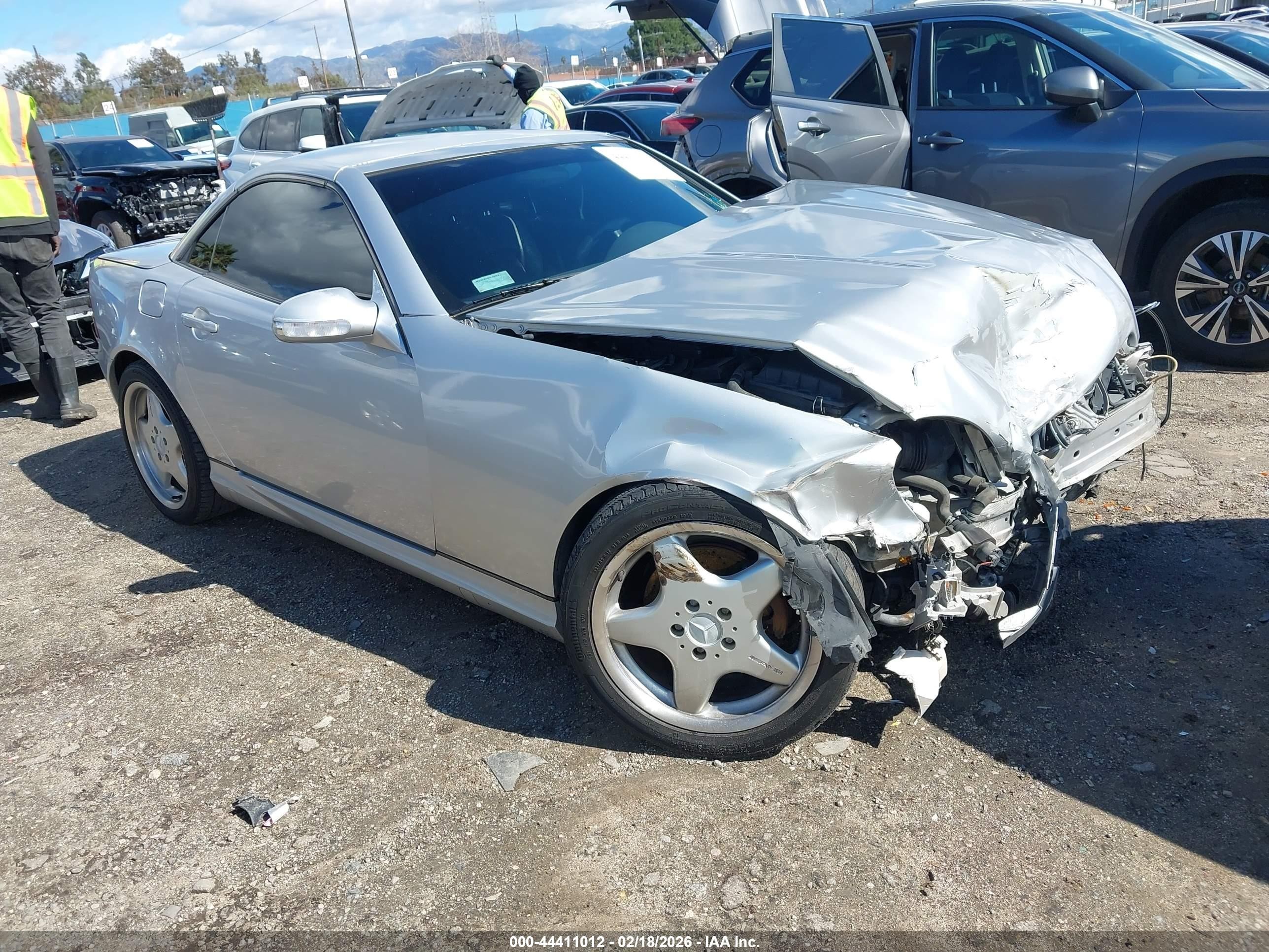 2001 Mercedes-benz Slk 230 Kompressor Silver vin: WDBKK49F91F182327