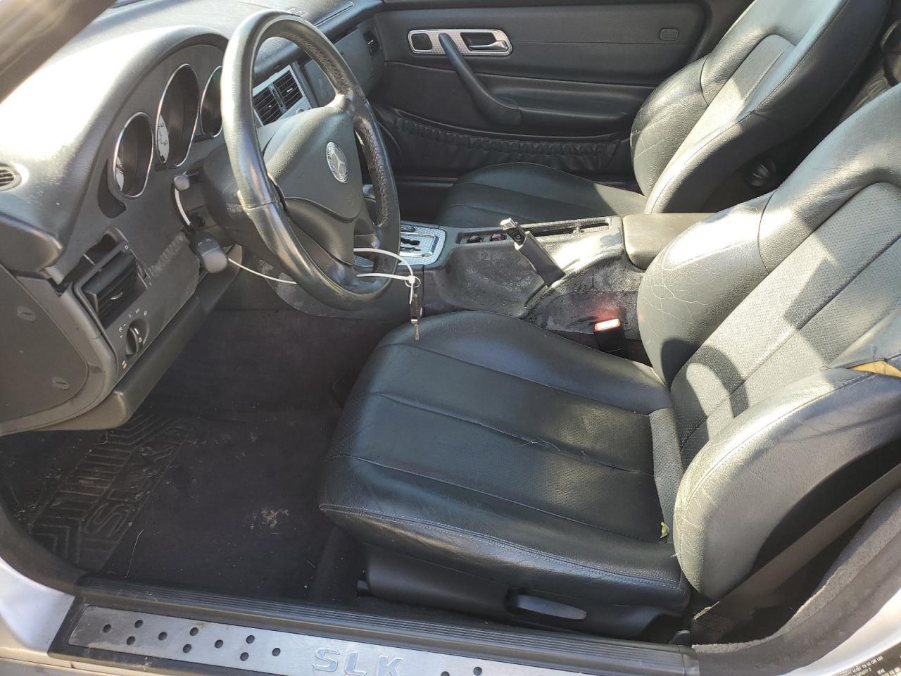 2001 Mercedes-benz Slk 230 Kompressor Silver vin: WDBKK49F91F187494