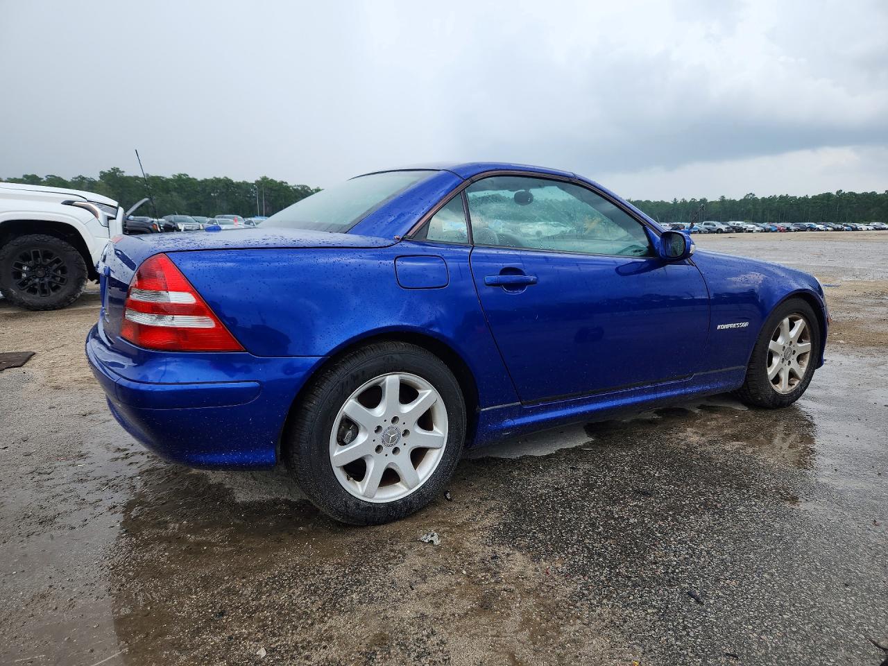 2002 Mercedes-benz Slk 230 Kompressor Blue vin: WDBKK49F92F269257