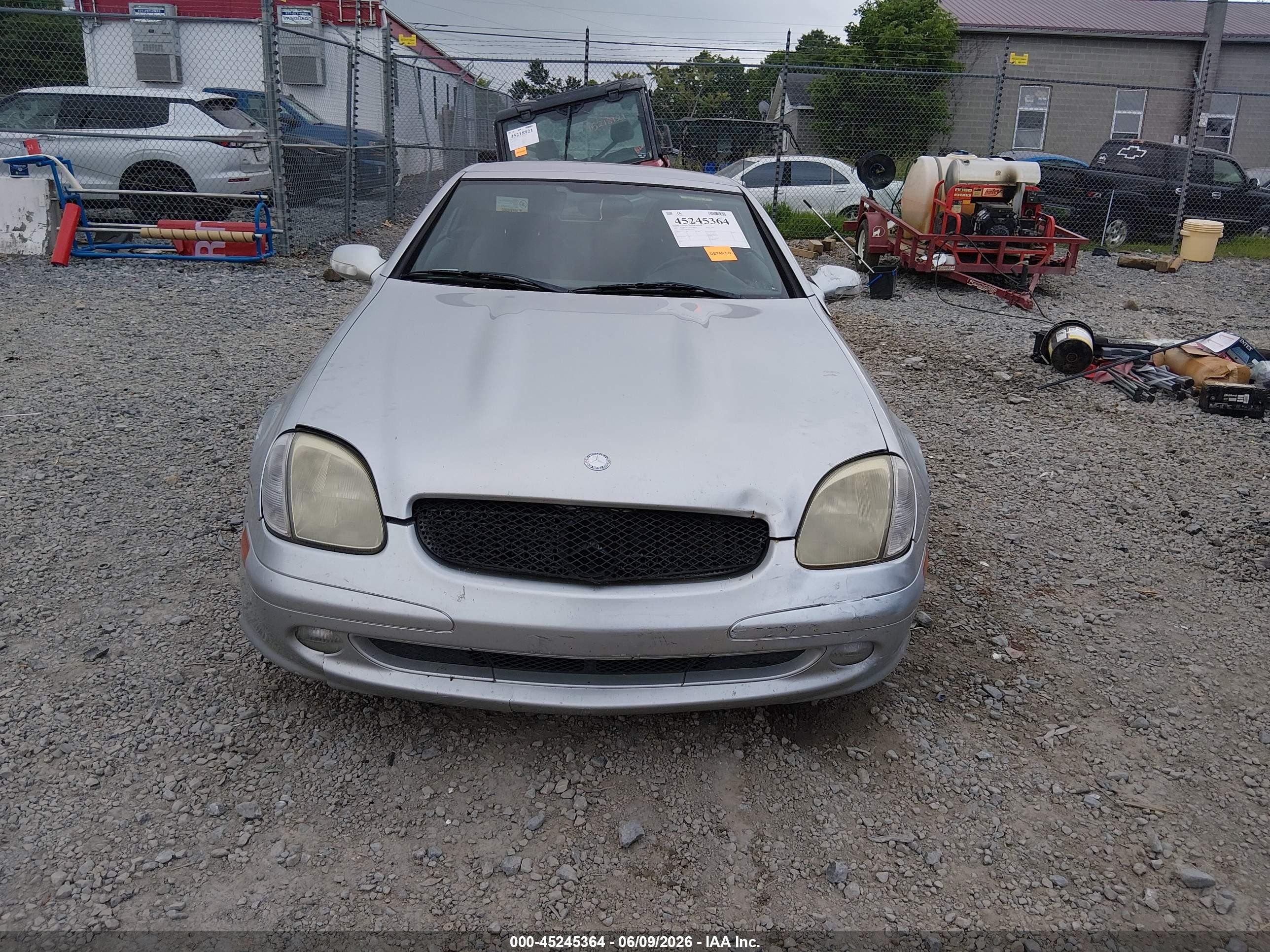 2003 Mercedes-benz Slk 230 Kompressor Silver vin: WDBKK49F93F274542