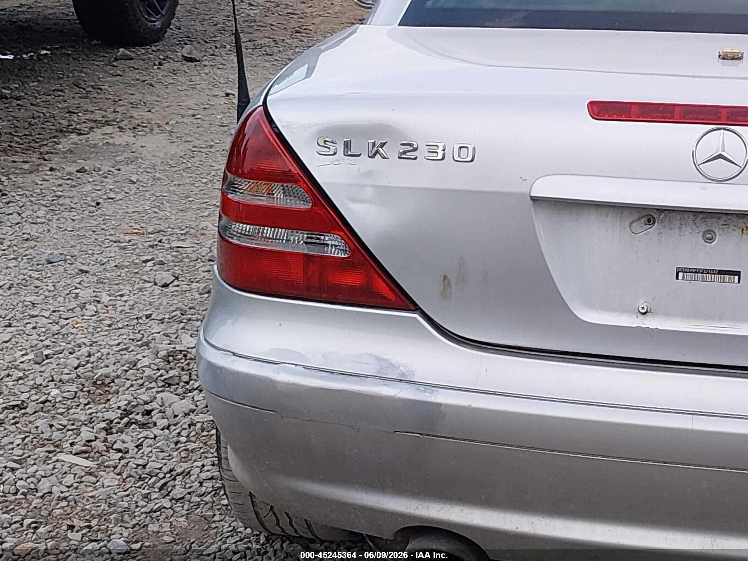 2003 Mercedes-benz Slk 230 Kompressor Silver vin: WDBKK49F93F274542