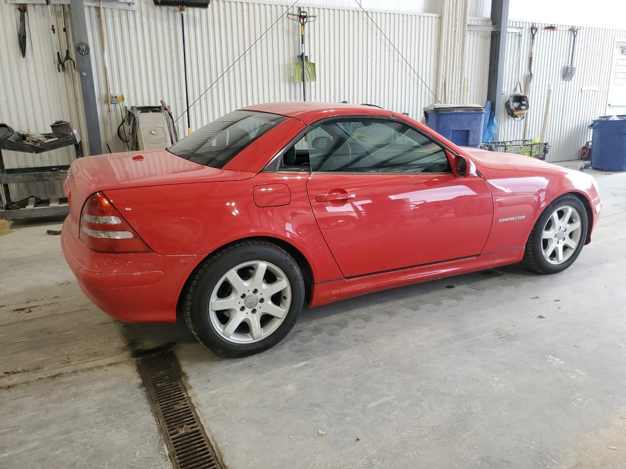 2004 Mercedes-benz Slk 230 Kompressor Red vin: WDBKK49F94F299314