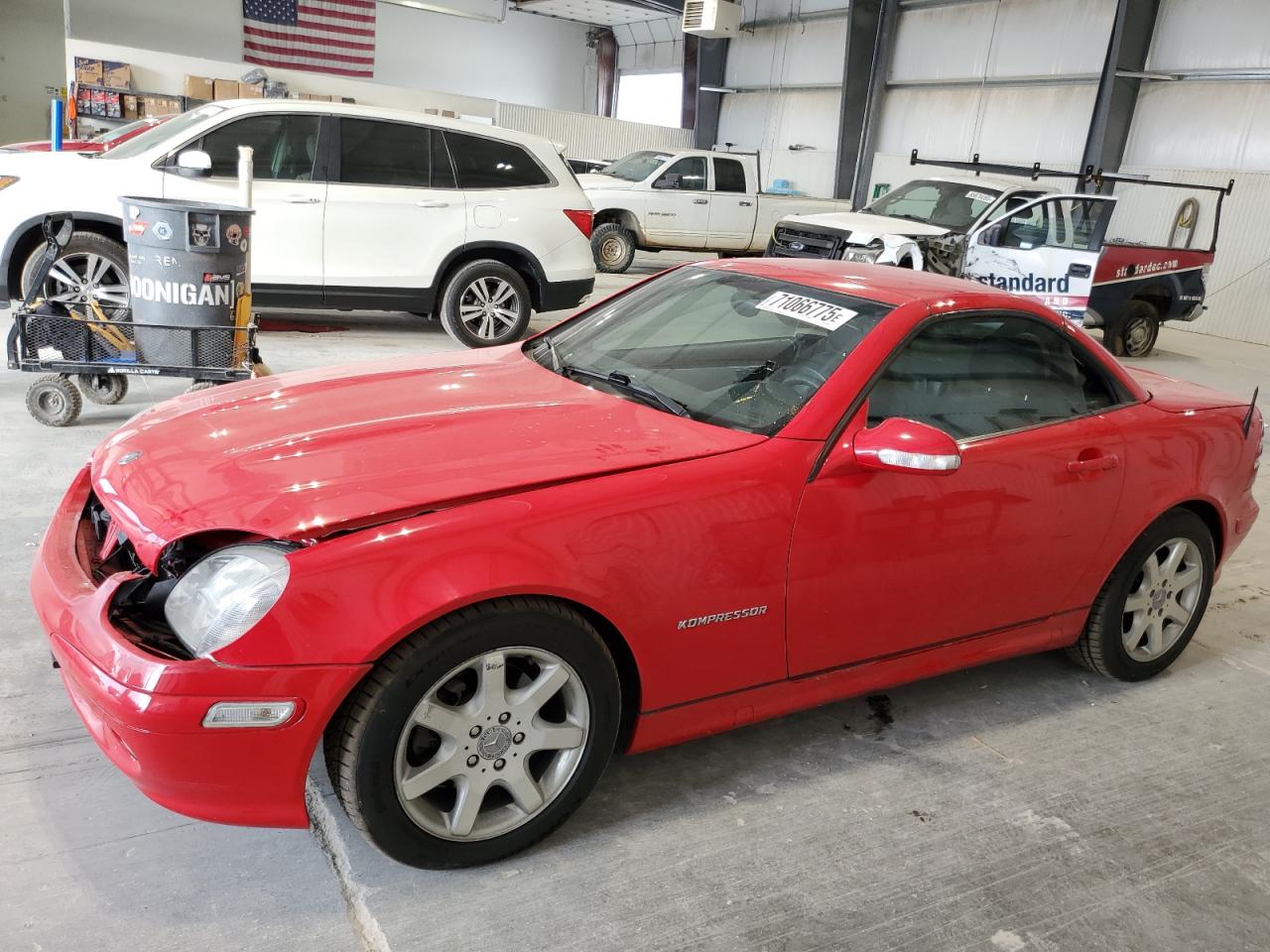 2004 Mercedes-benz Slk 230 Kompressor Red vin: WDBKK49F94F299314