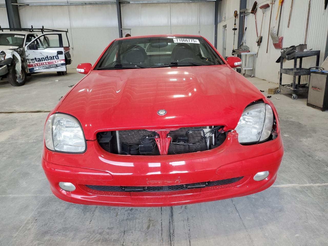 2004 Mercedes-benz Slk 230 Kompressor Red vin: WDBKK49F94F299314