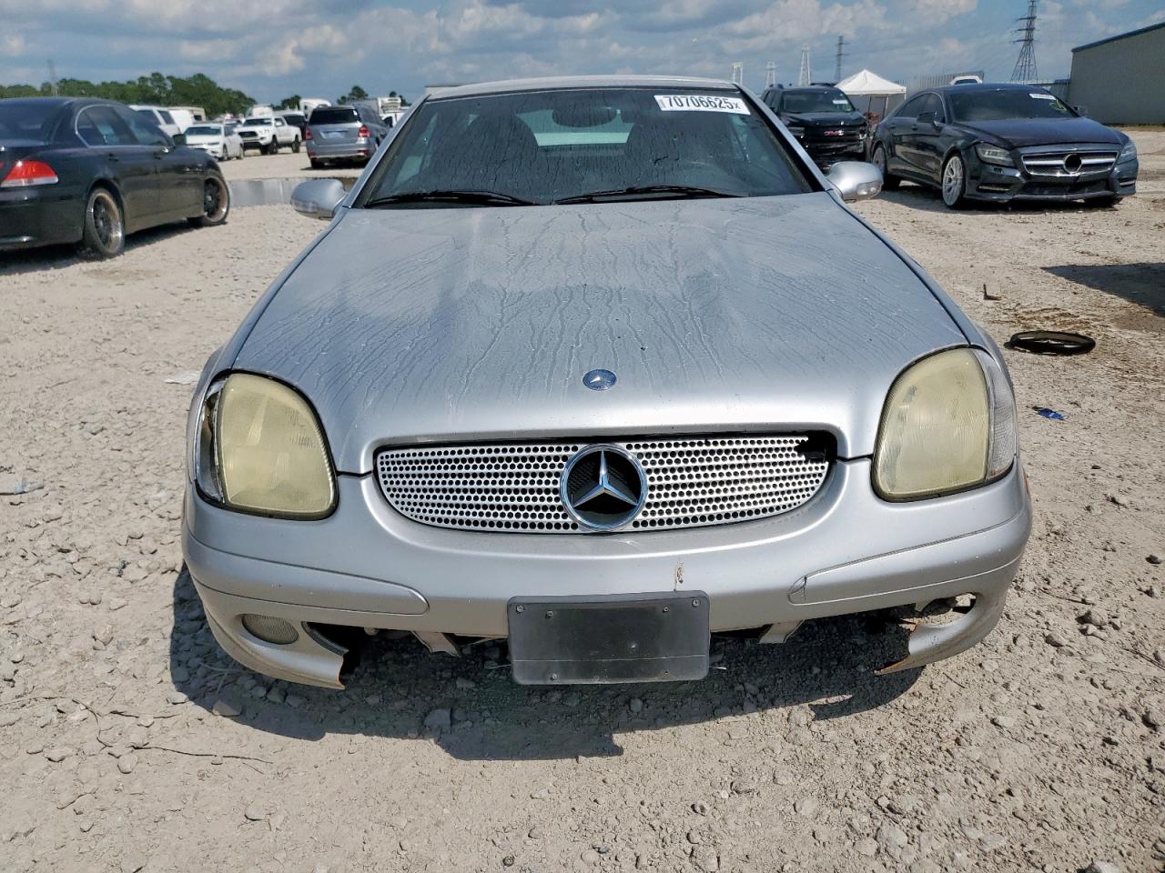 2004 Mercedes-benz Slk 230 Kompressor Silver vin: WDBKK49FX4F299094