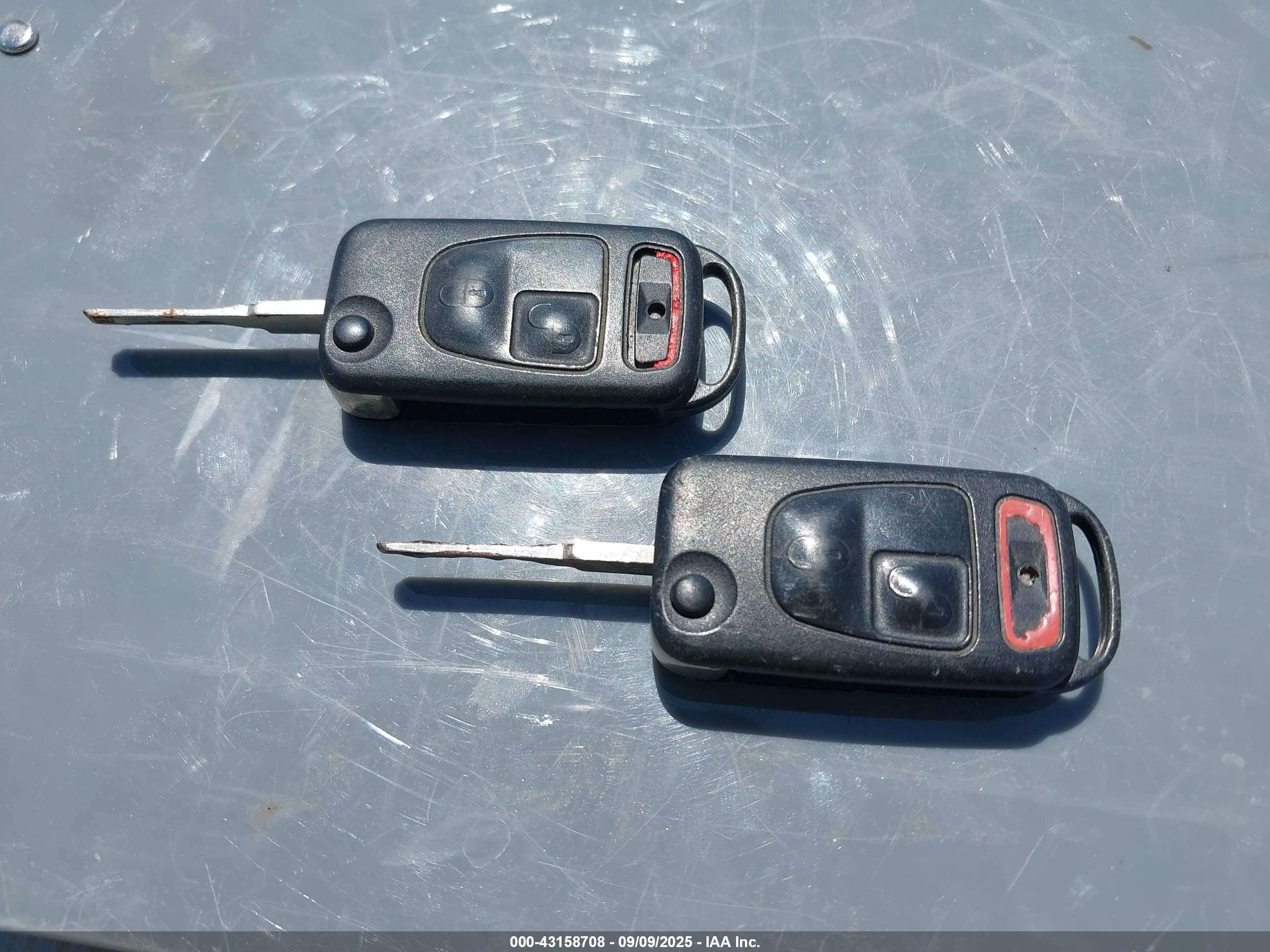 2001 Mercedes-benz Slk 320   Silver vin: WDBKK65F01F196487